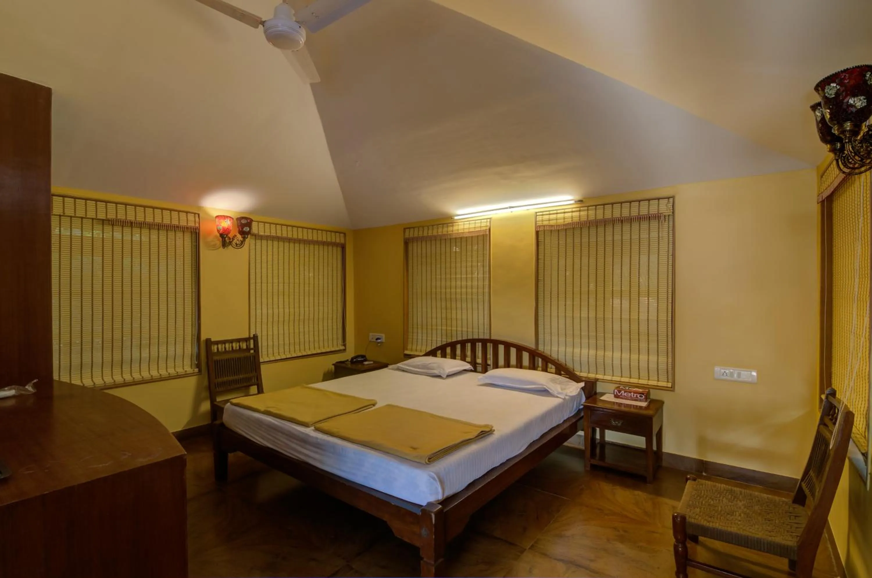 Bed in Shantai By the Lake