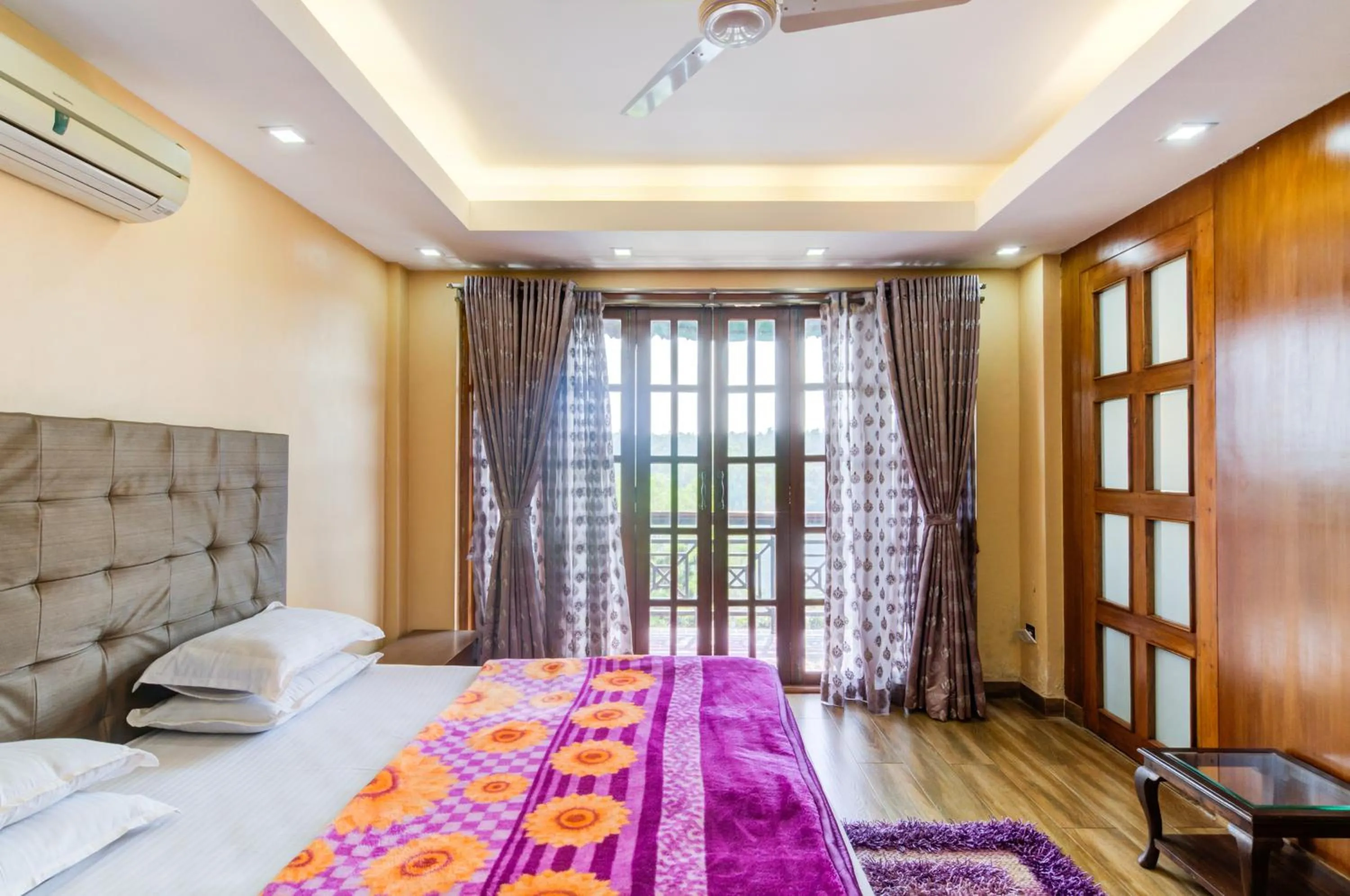 Bed in Shantai By the Lake