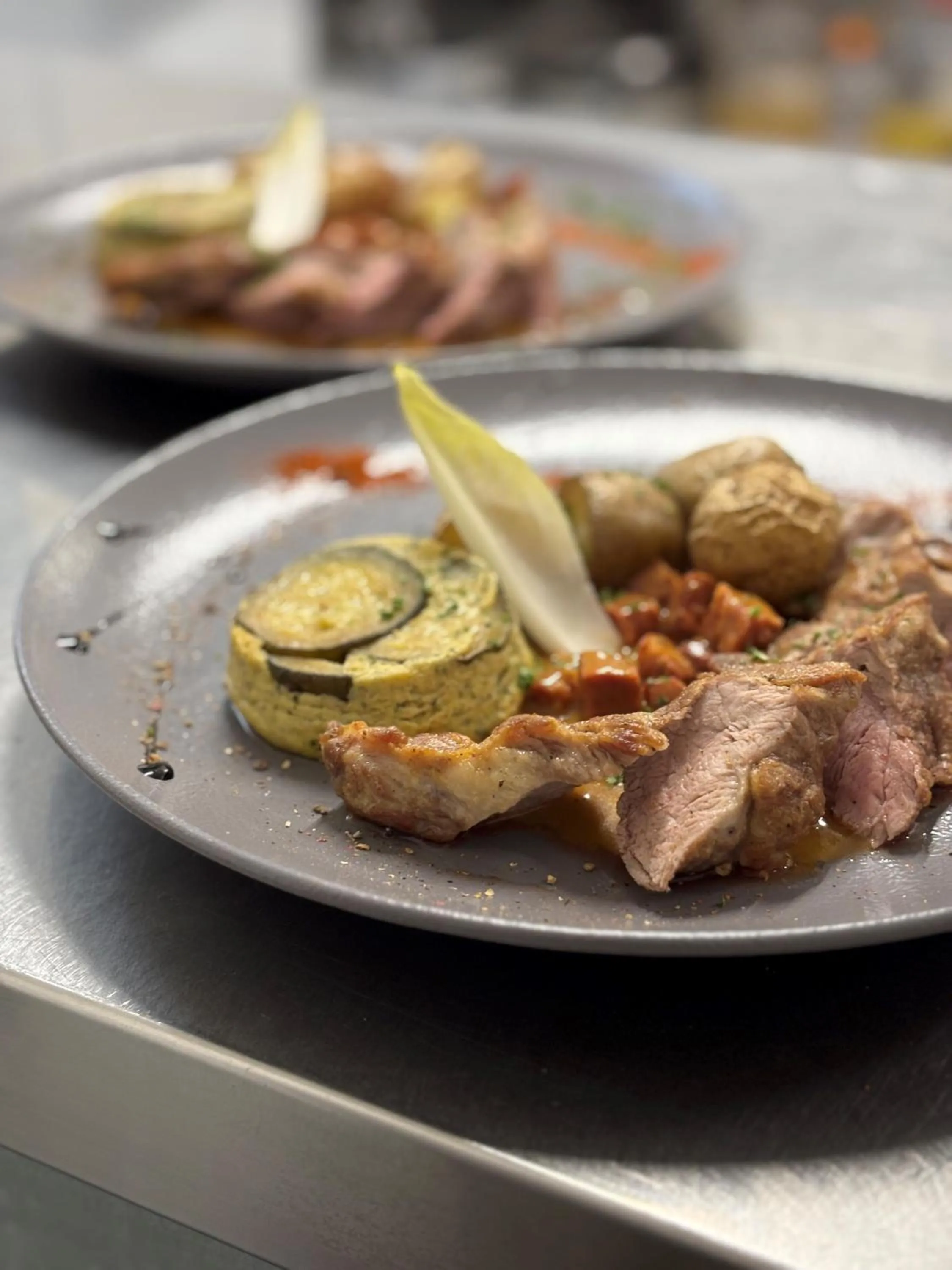 Restaurant/places to eat in Logis Hotel Beaudon