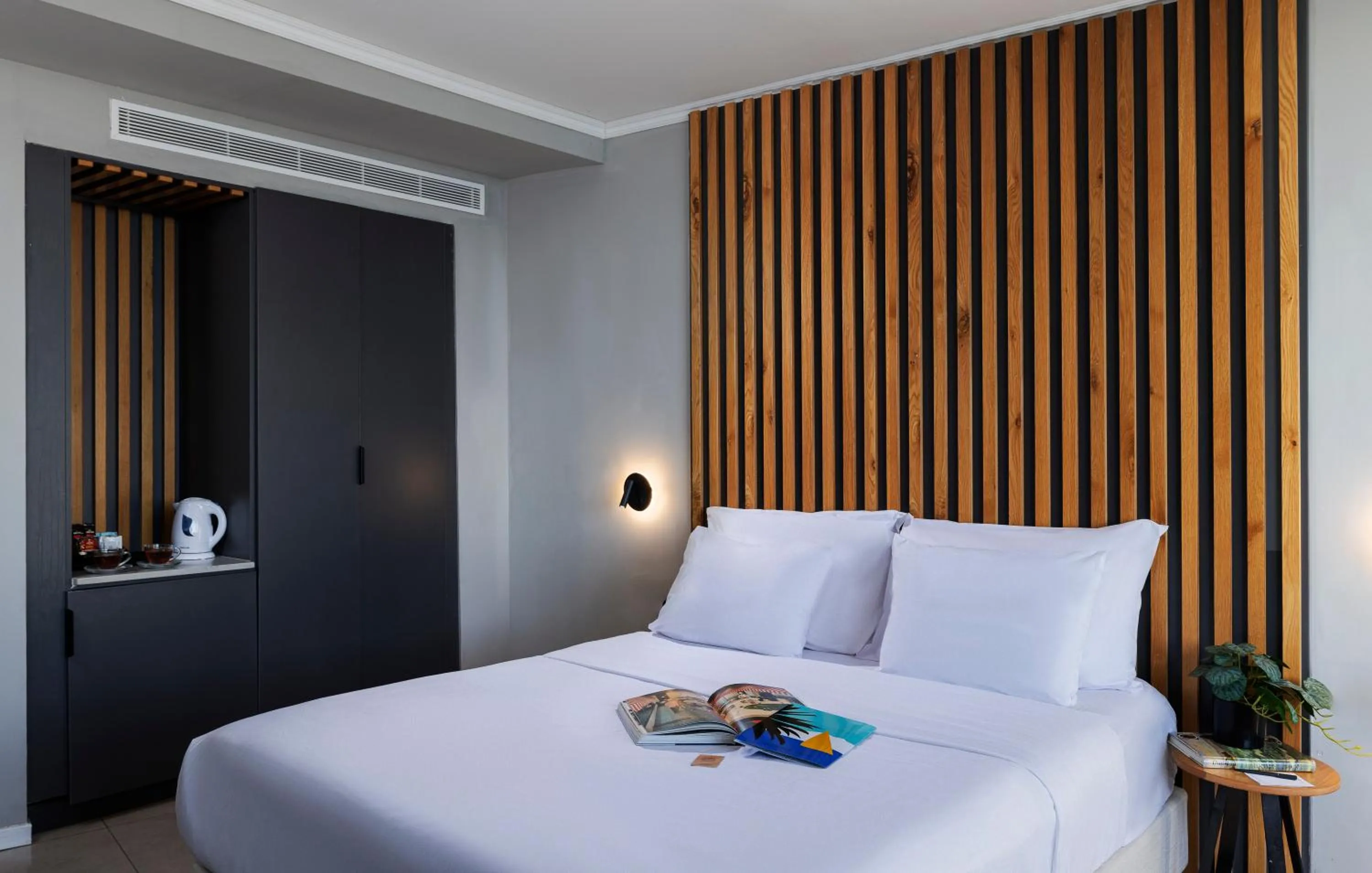 Bed in Hotel Lake House Kinneret