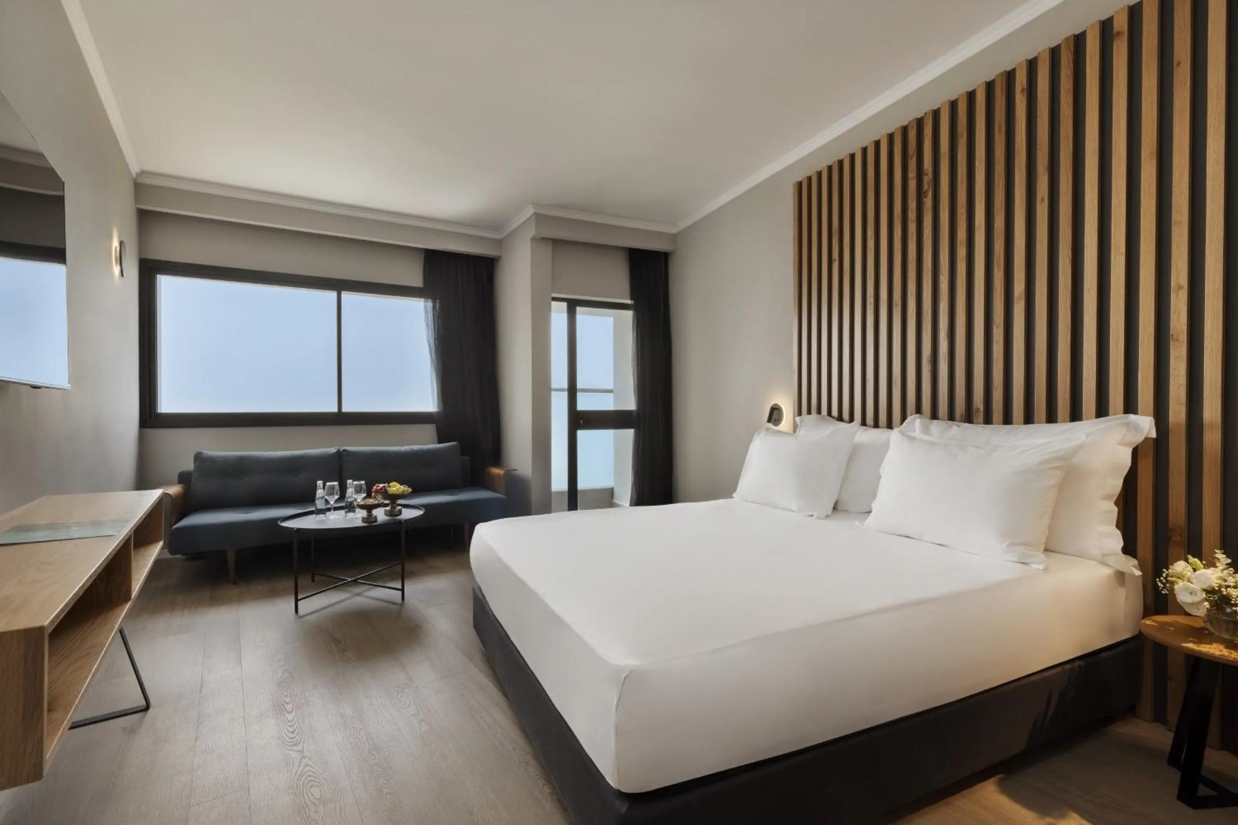 Bed in Hotel Lake House Kinneret