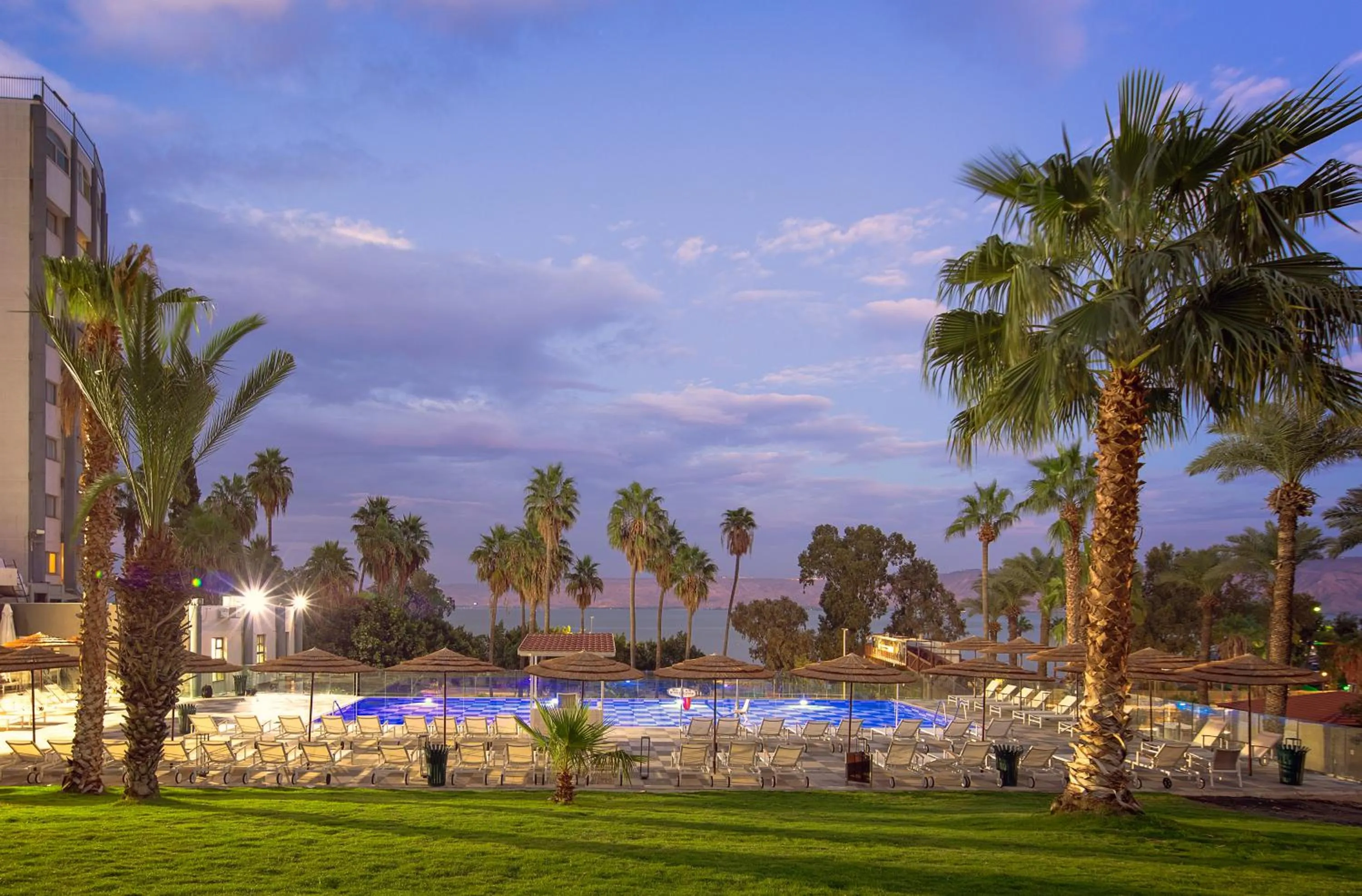Garden in Hotel Lake House Kinneret