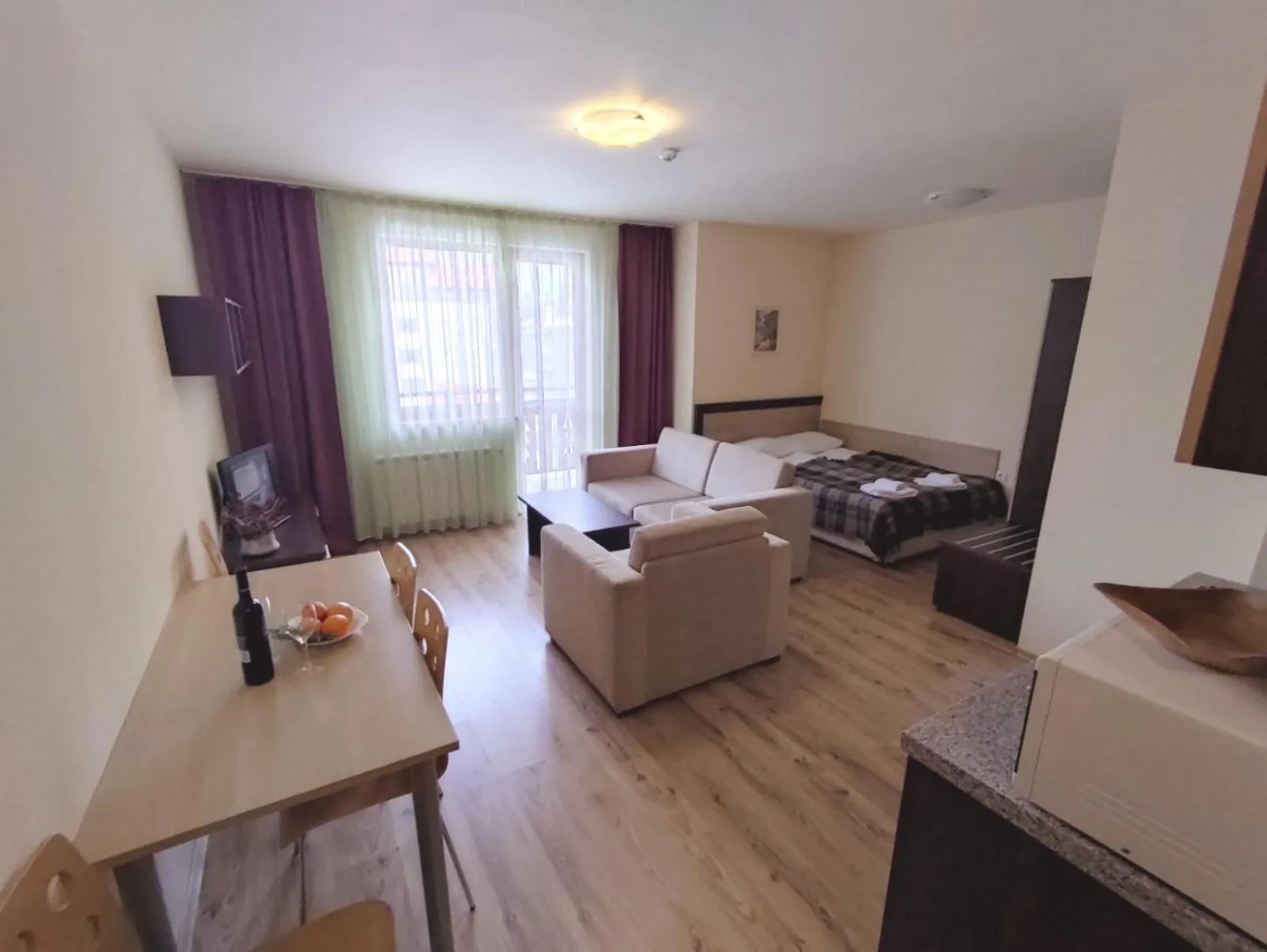 Photo of the whole room, Bed in Nevada Aparthotel