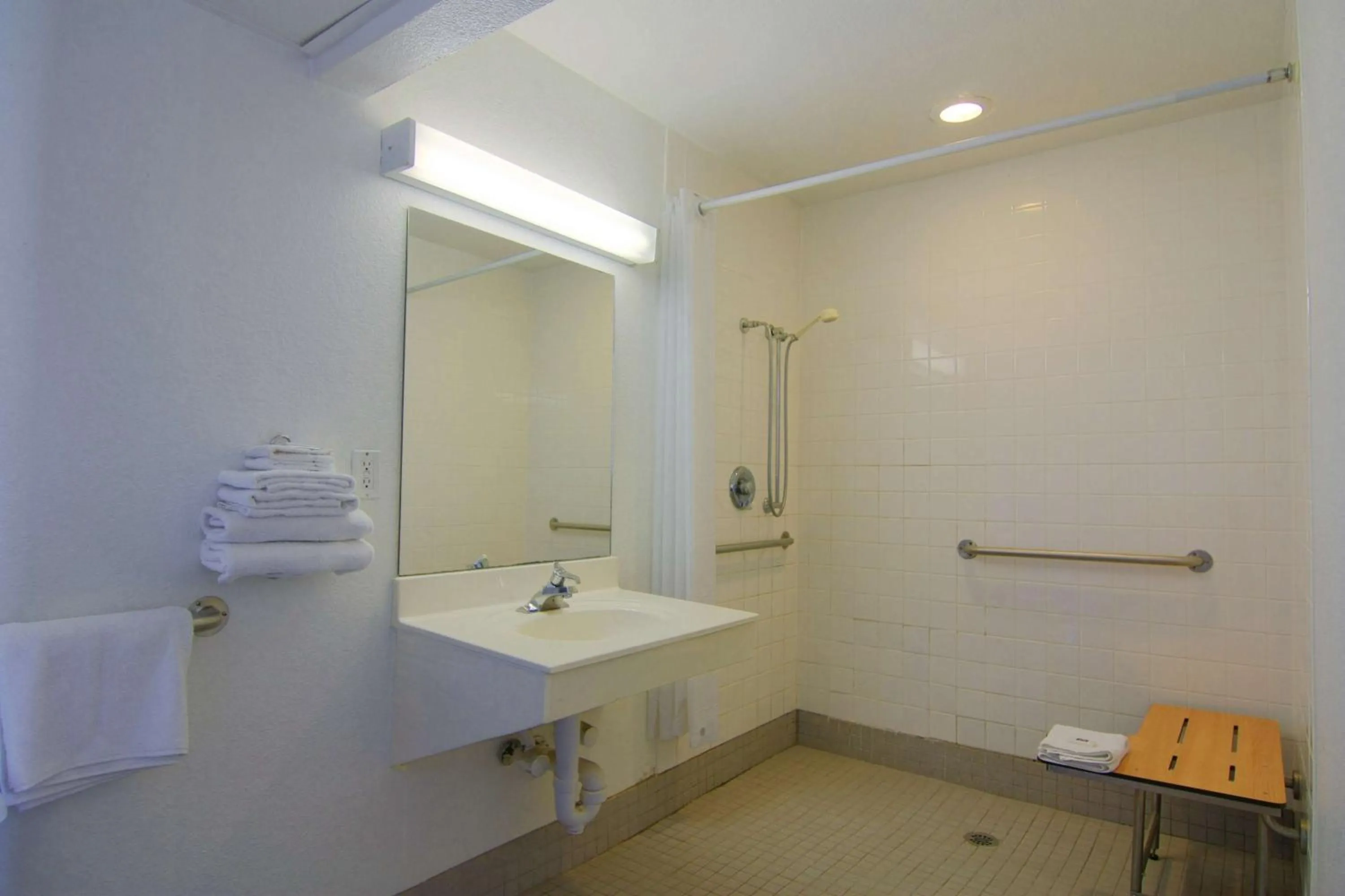 Shower, Bathroom in Motel 6-Rapid City, SD