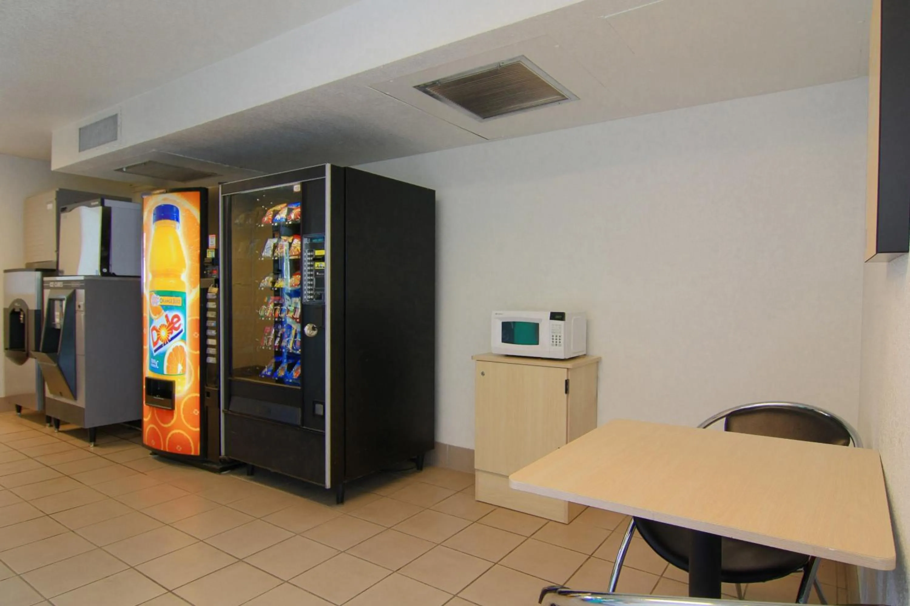 Food in Motel 6-Rapid City, SD