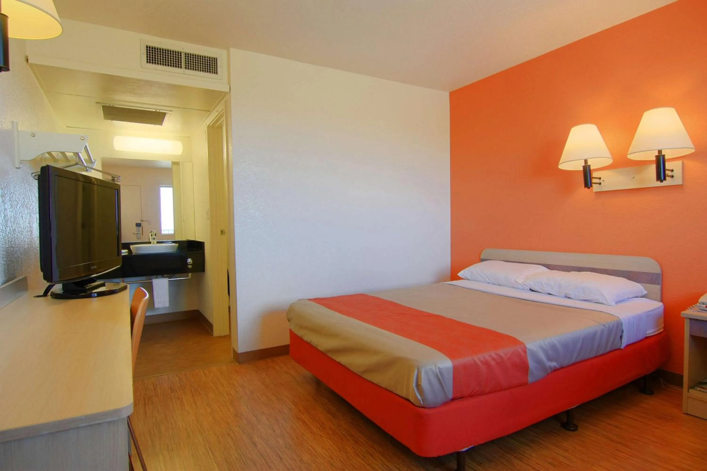 Bathroom, Room Photo in Motel 6-Rapid City, SD