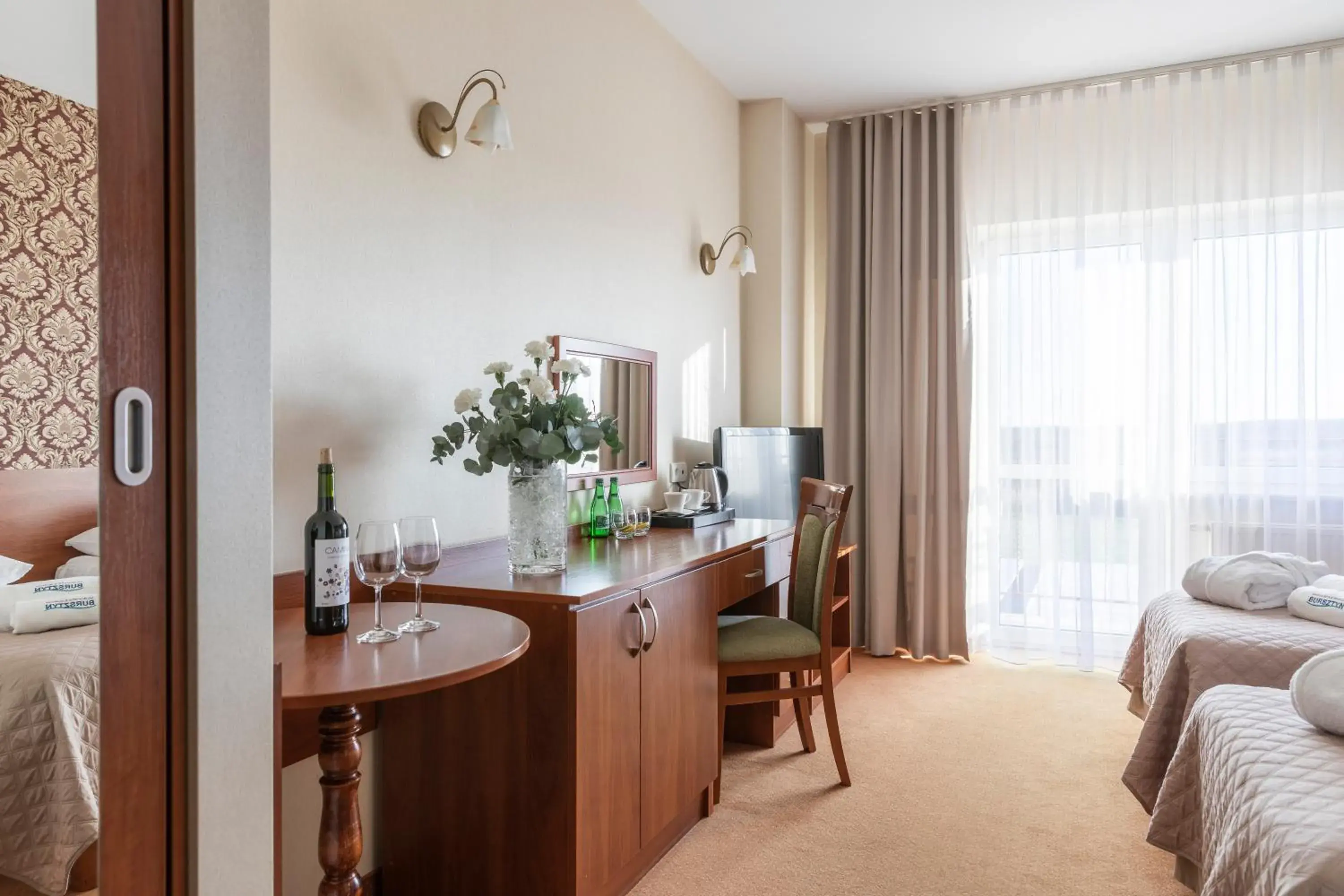 Photo of the whole room, Bed in BURSZTYN - BERNSTEIN SPA & Wellness Photo of the whole room, Bed in BURSZTYN - BERNSTEIN SPA & Wellness