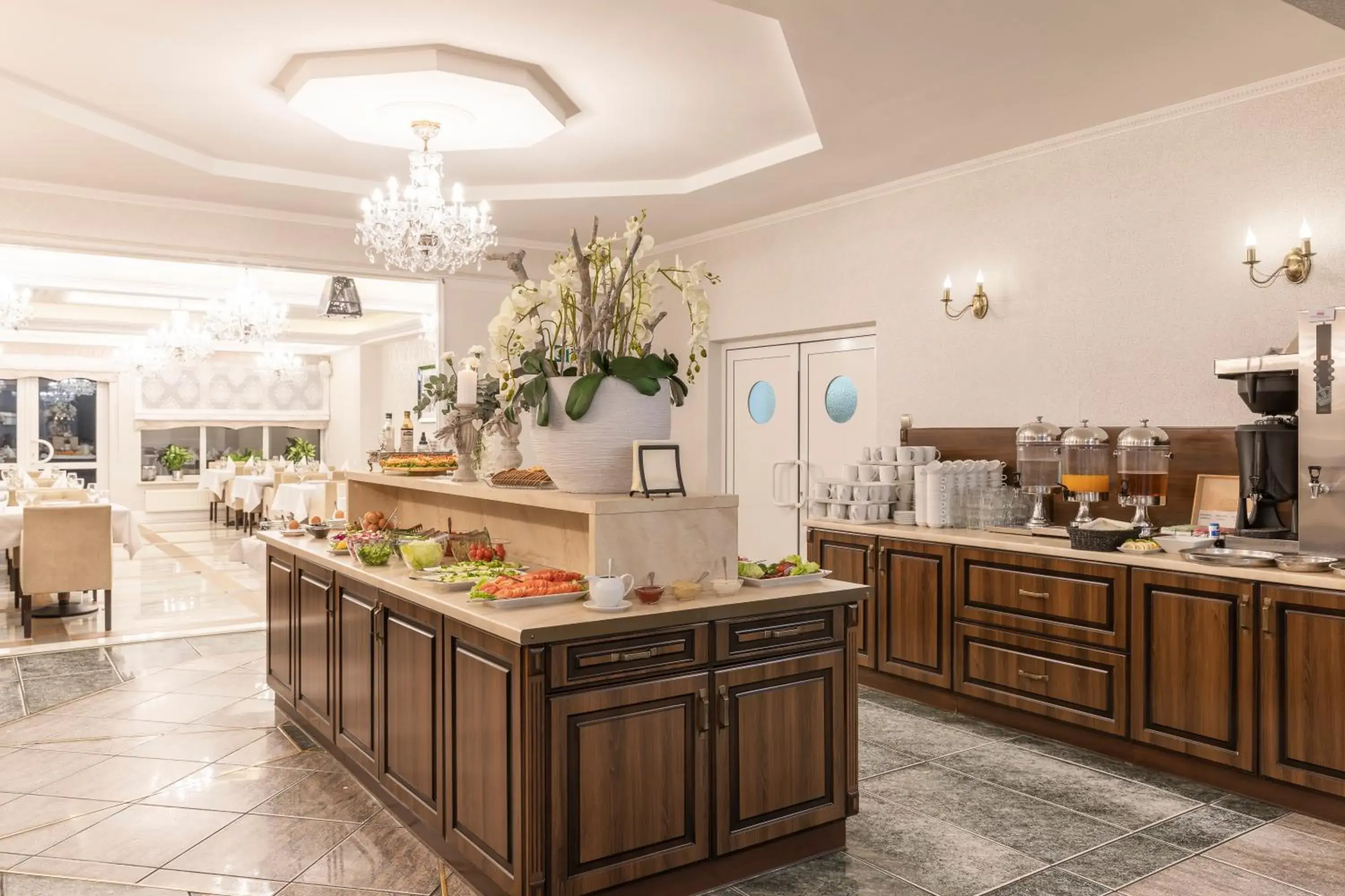 Restaurant/places to eat in BURSZTYN - BERNSTEIN SPA & Wellness Restaurant/places to eat in BURSZTYN - BERNSTEIN SPA & Wellness