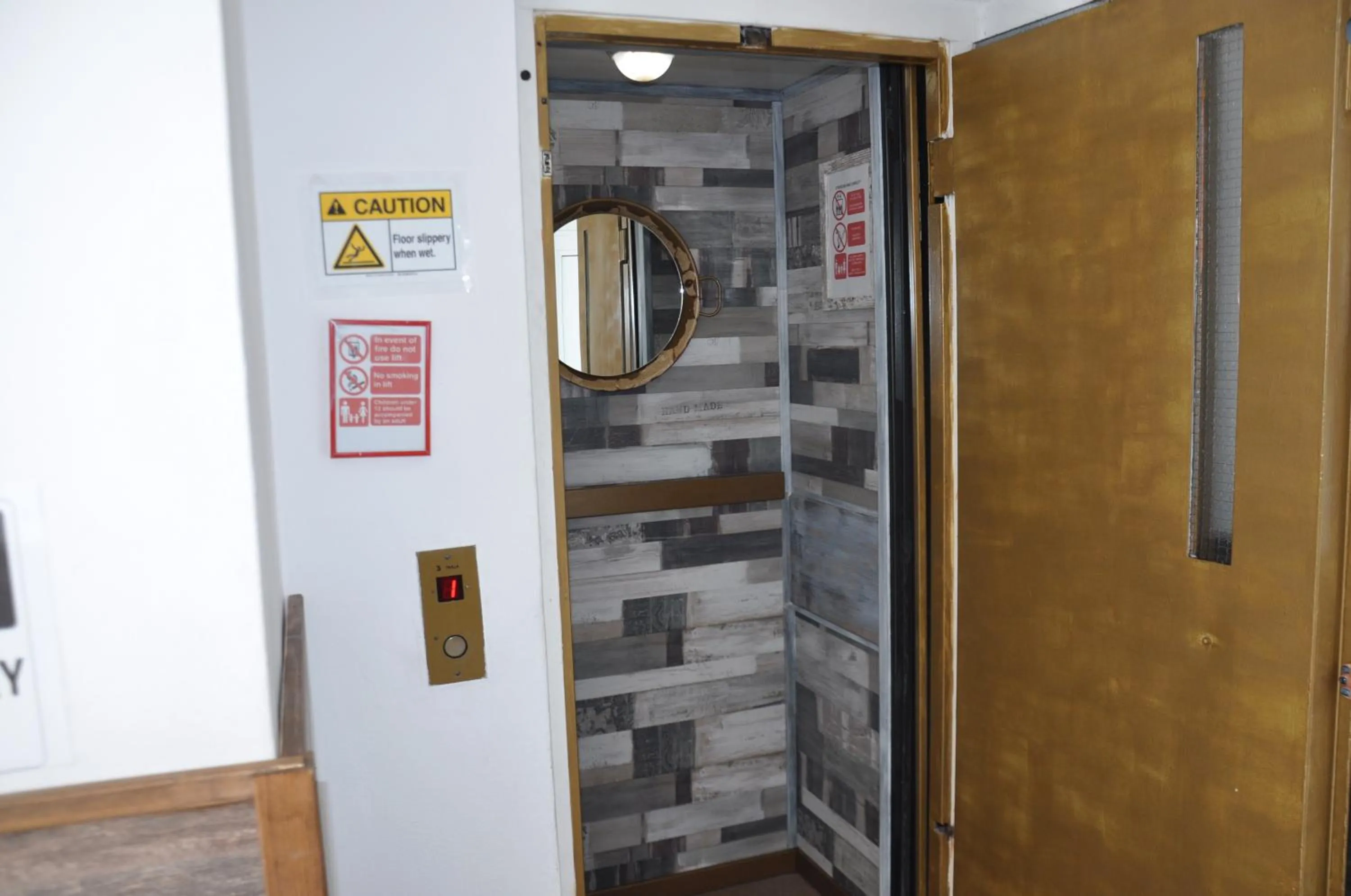 Property building in Hotel BelleVille