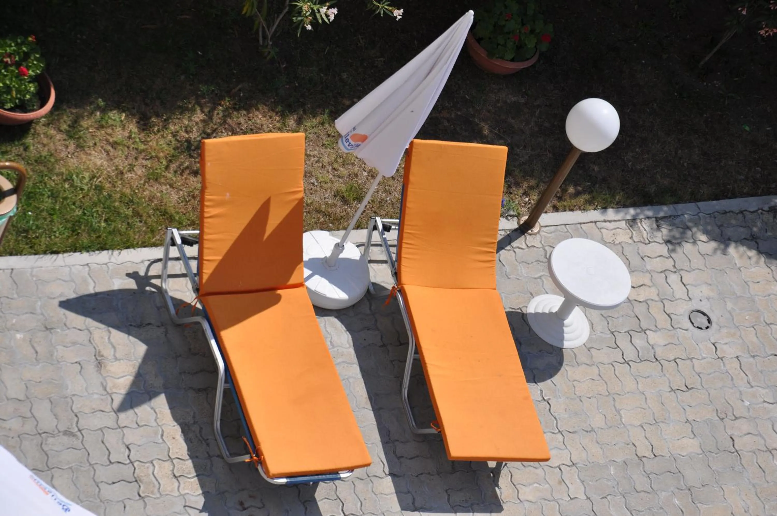 Swimming pool in Hotel BelleVille