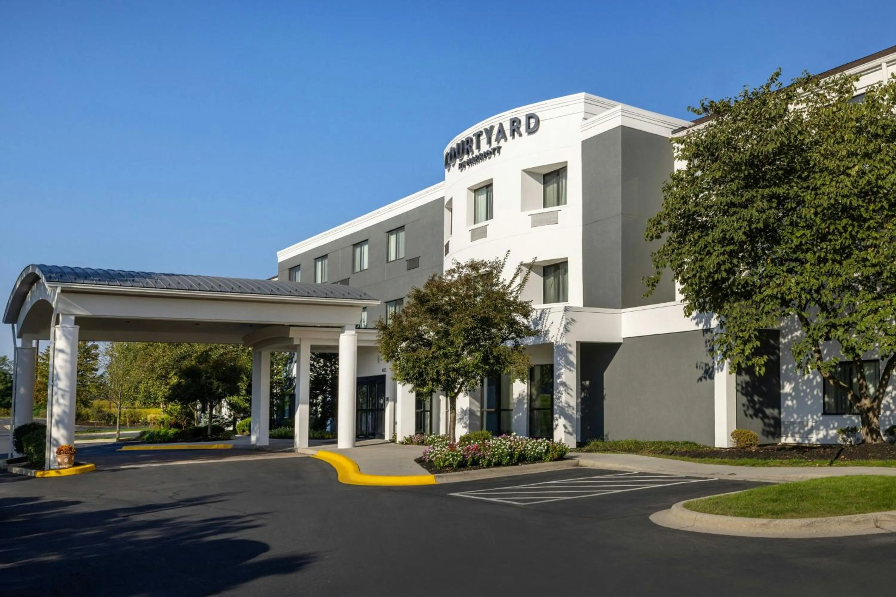 Property building in Courtyard by Marriott Harrisburg West/Mechanicsburg
