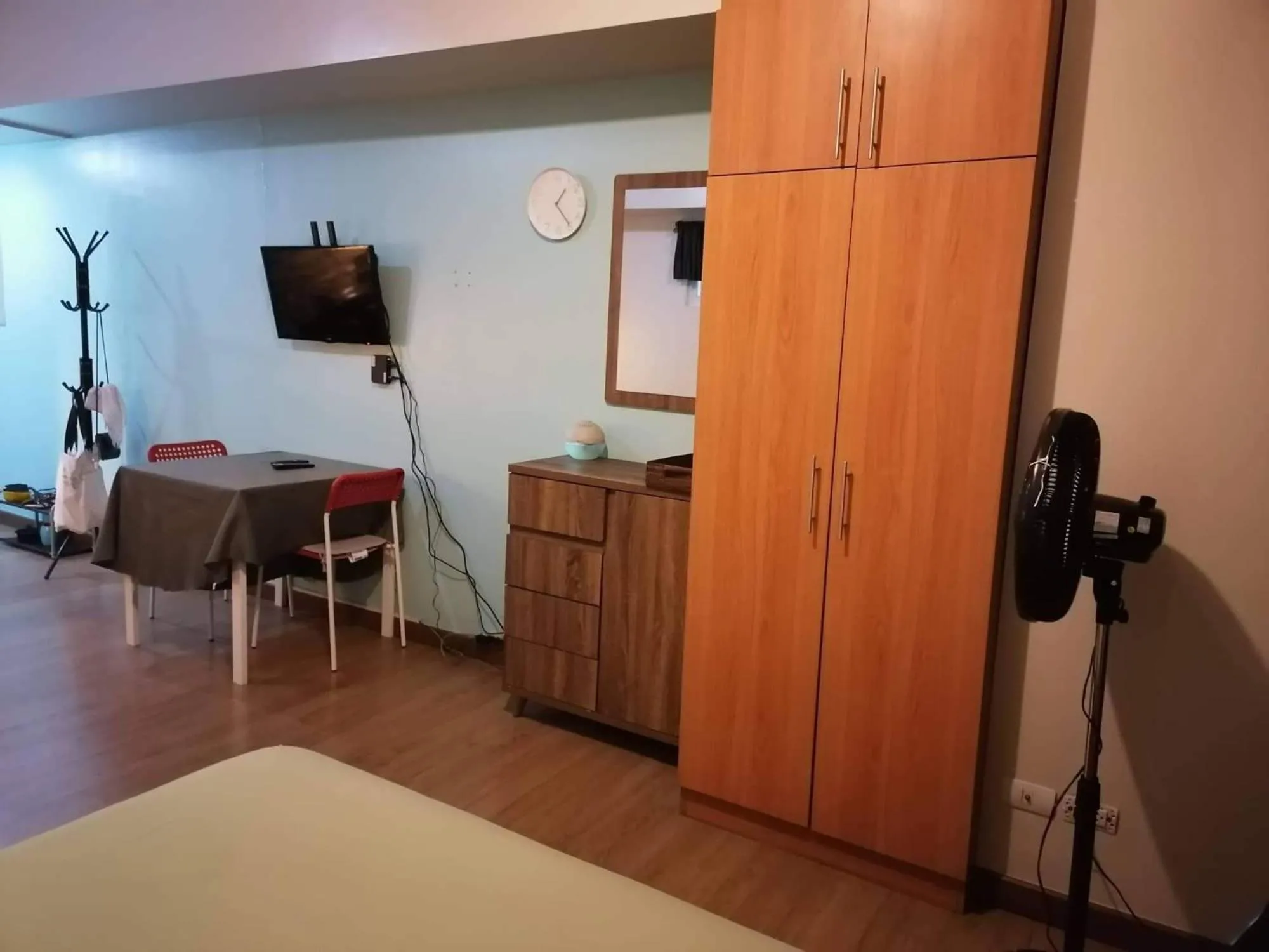 Celadon Tower- Studio with balcony near SM San Lazaro