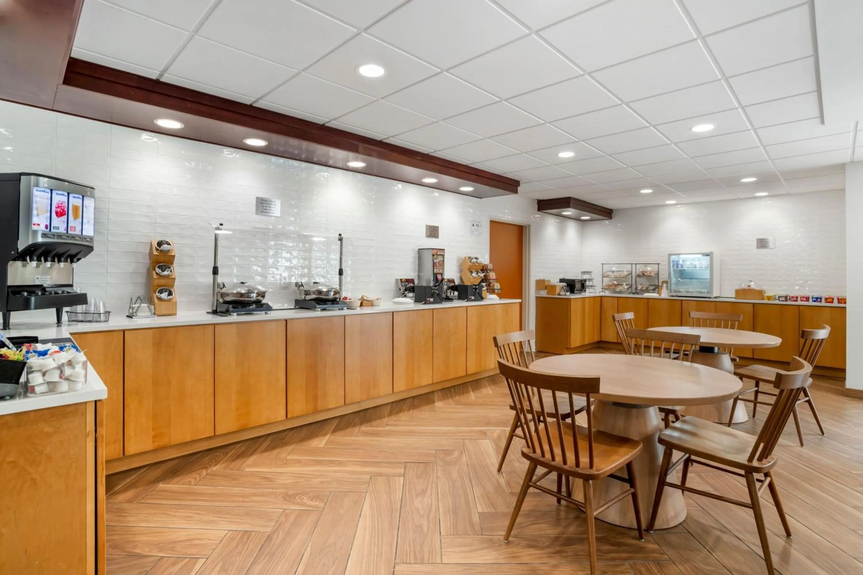 Breakfast in Fairfield Inn & Suites - Boone