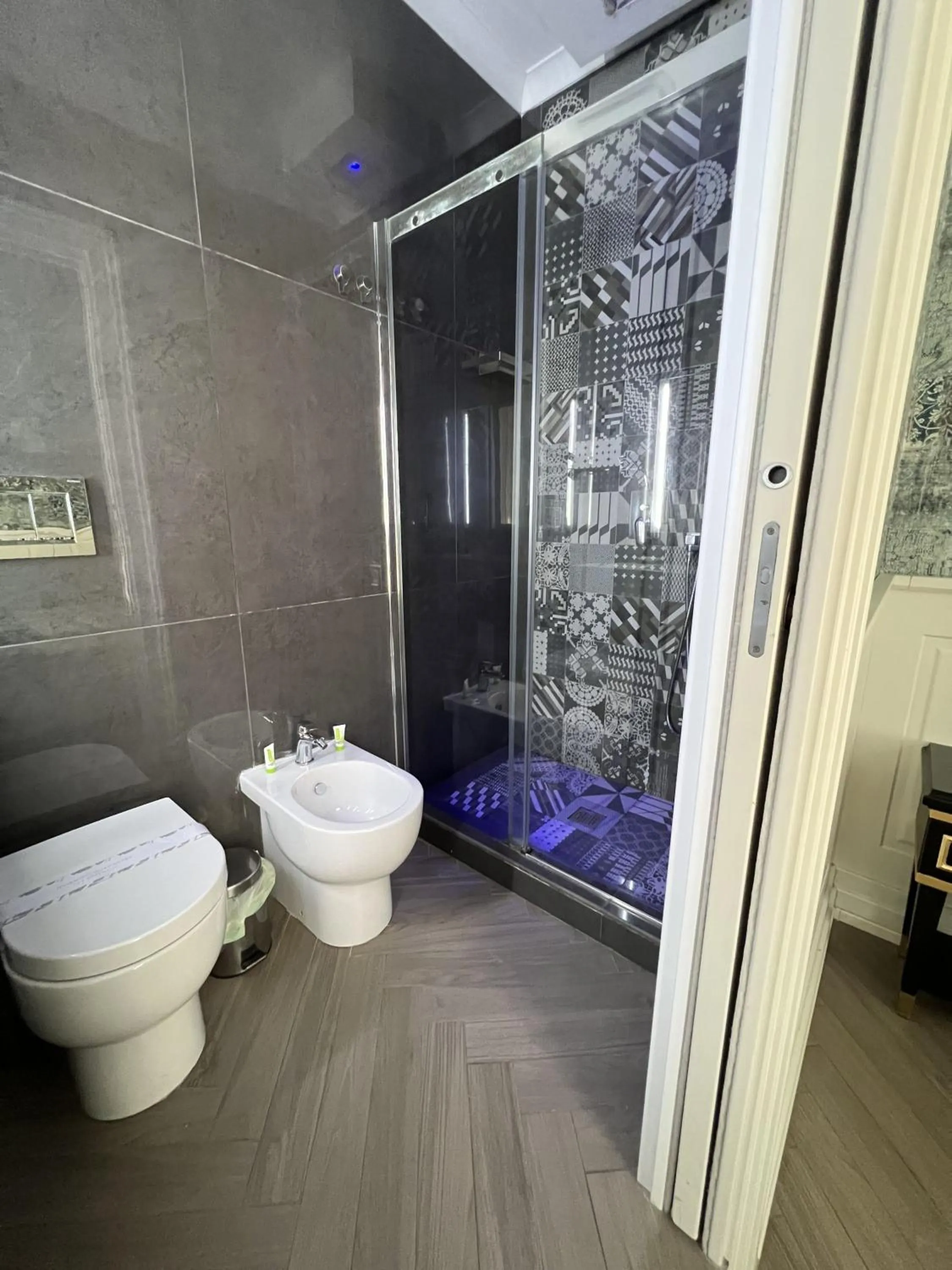 Shower in Relais Piazza Vittoria