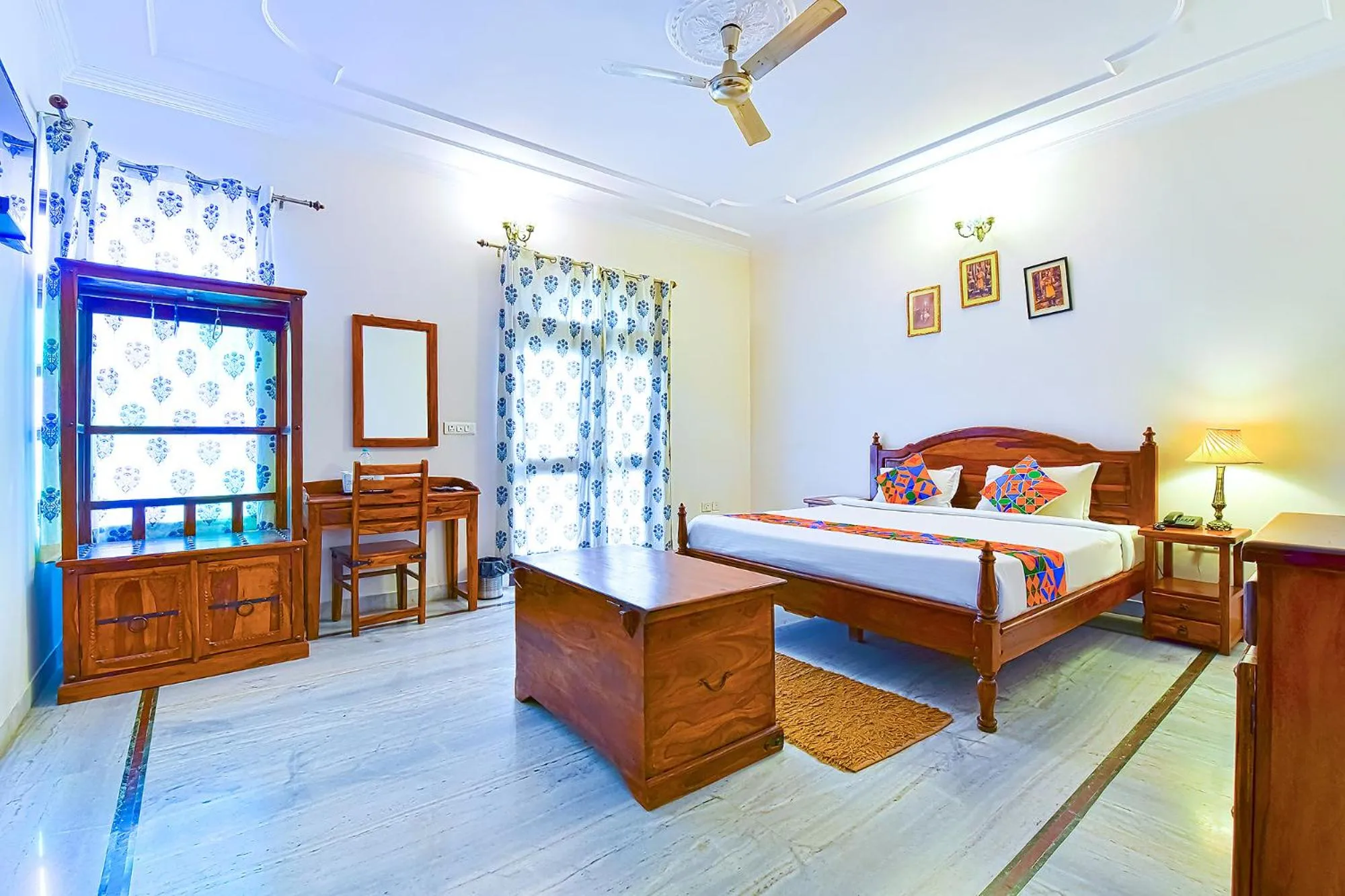 Photo of the whole room in Hotel Harsoli Haveli