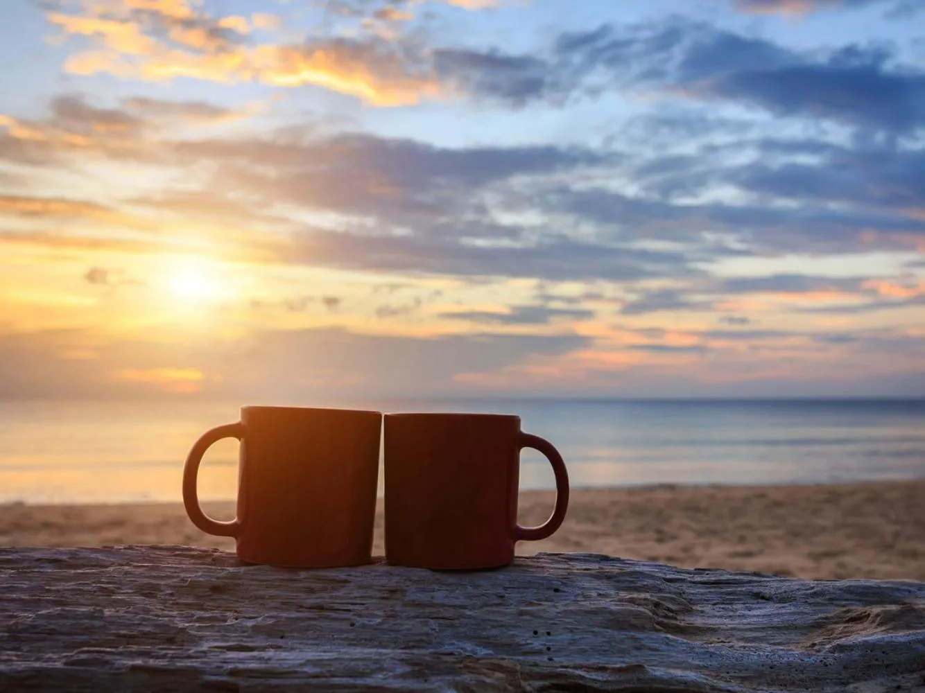 Beach in Boathouse Bed & Biscuit - Lower Deck