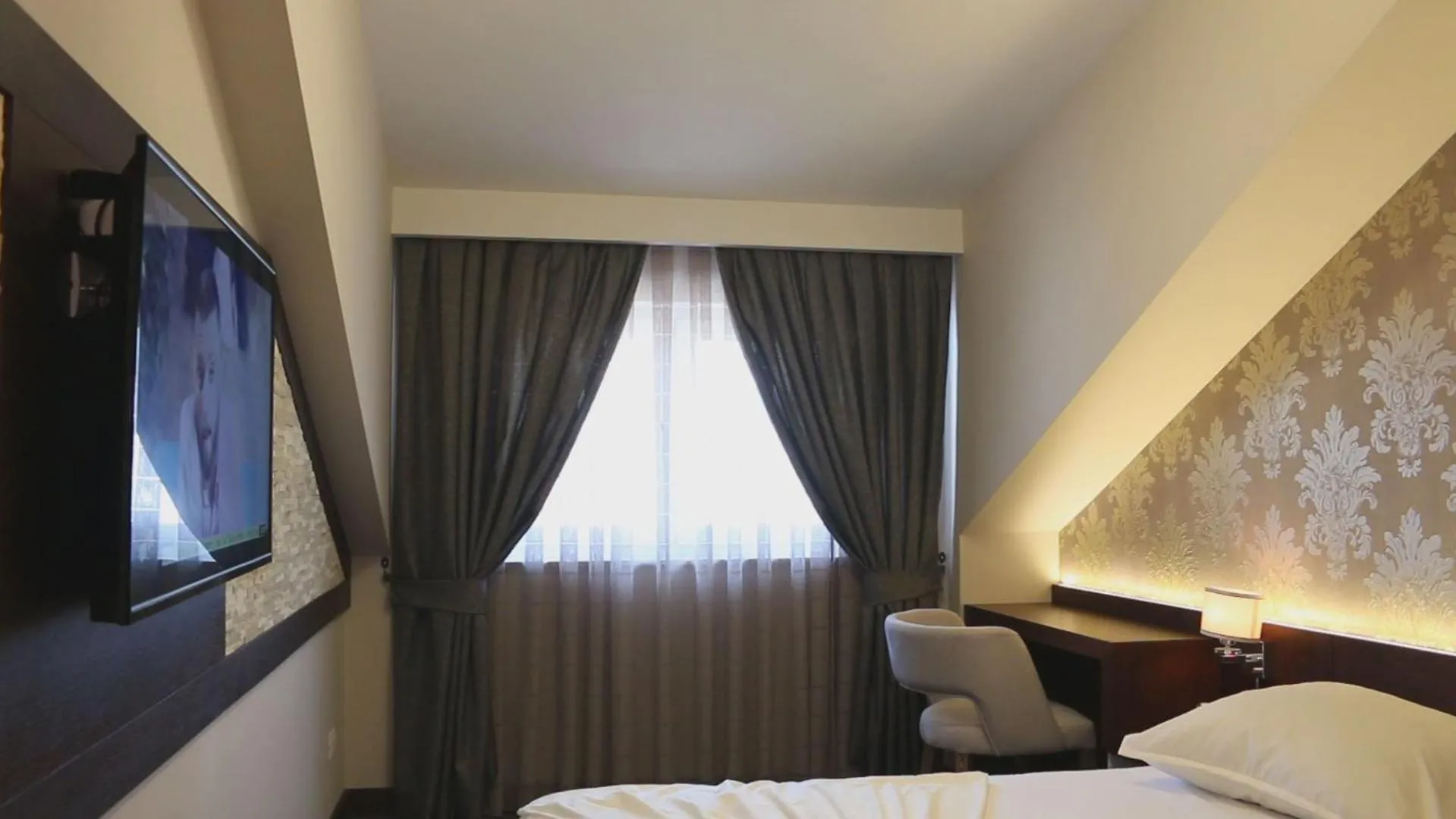 Bed in Hotel Admiral