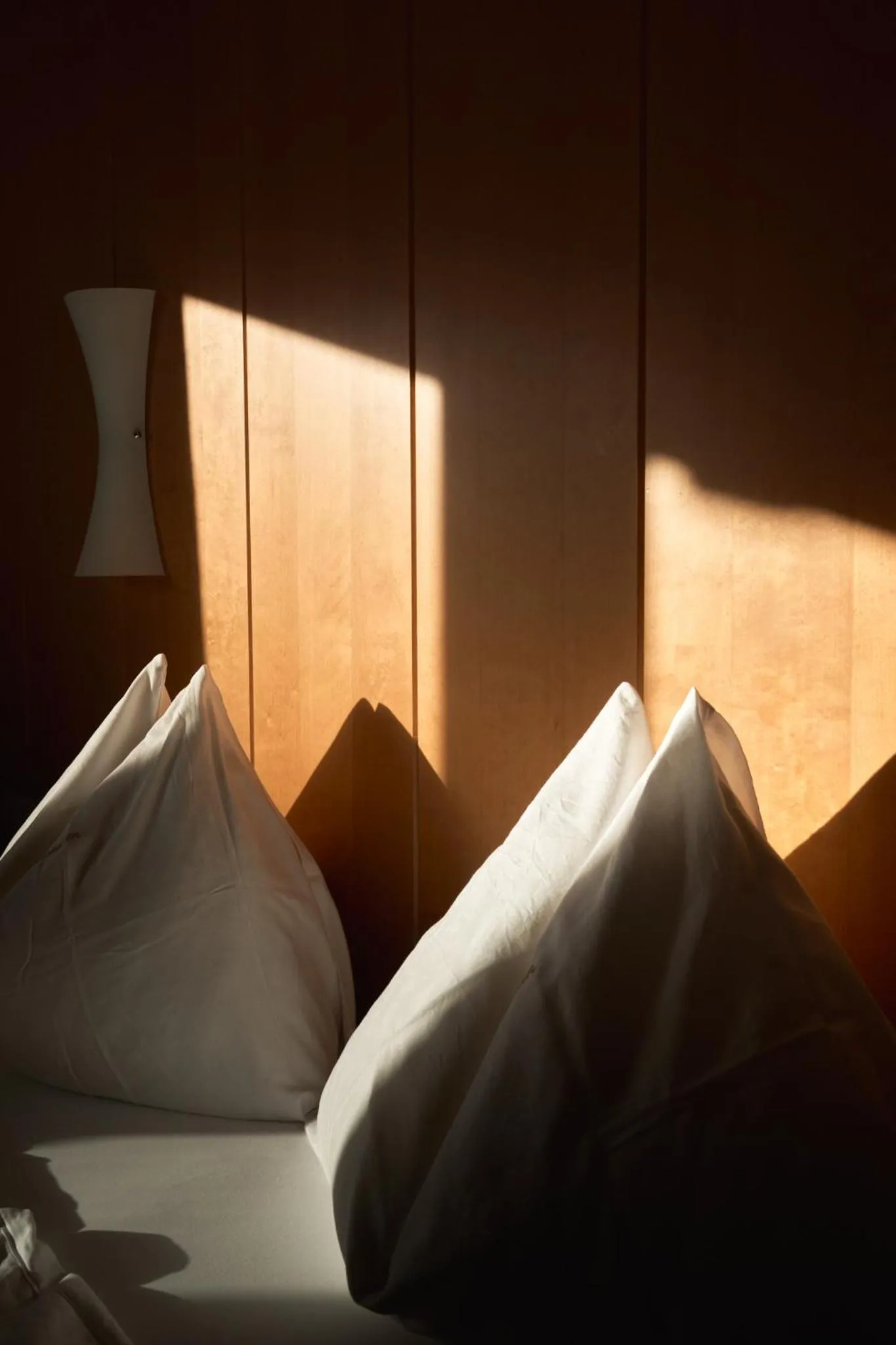 Bed in Pension Vier Jahreszeiten