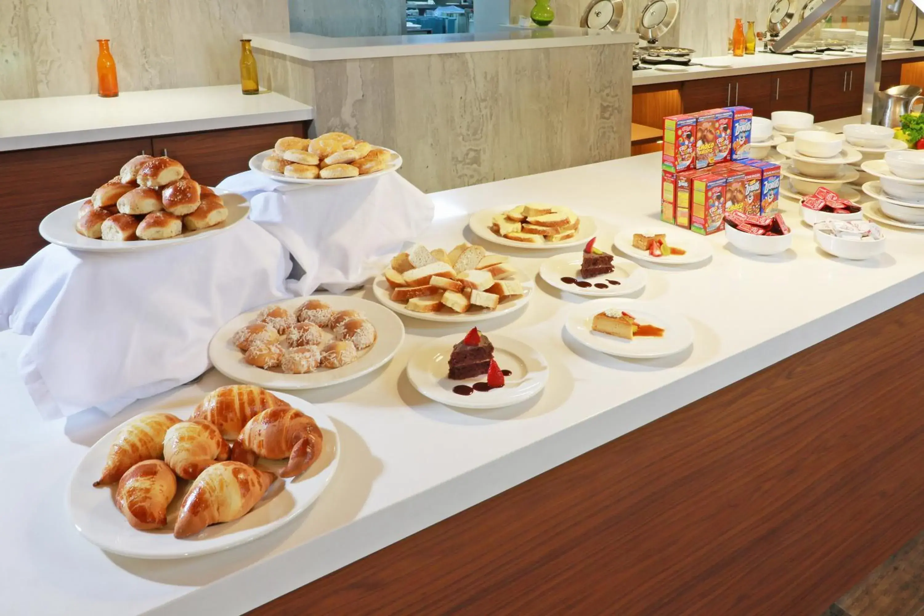 Restaurant/places to eat in Holiday Inn - Ciudad Juarez by IHG Restaurant/places to eat in Holiday Inn - Ciudad Juarez by IHG