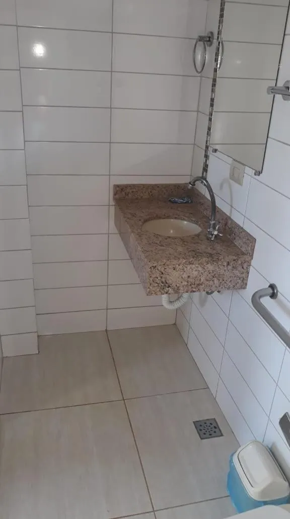 Bathroom in Hotel Maringa