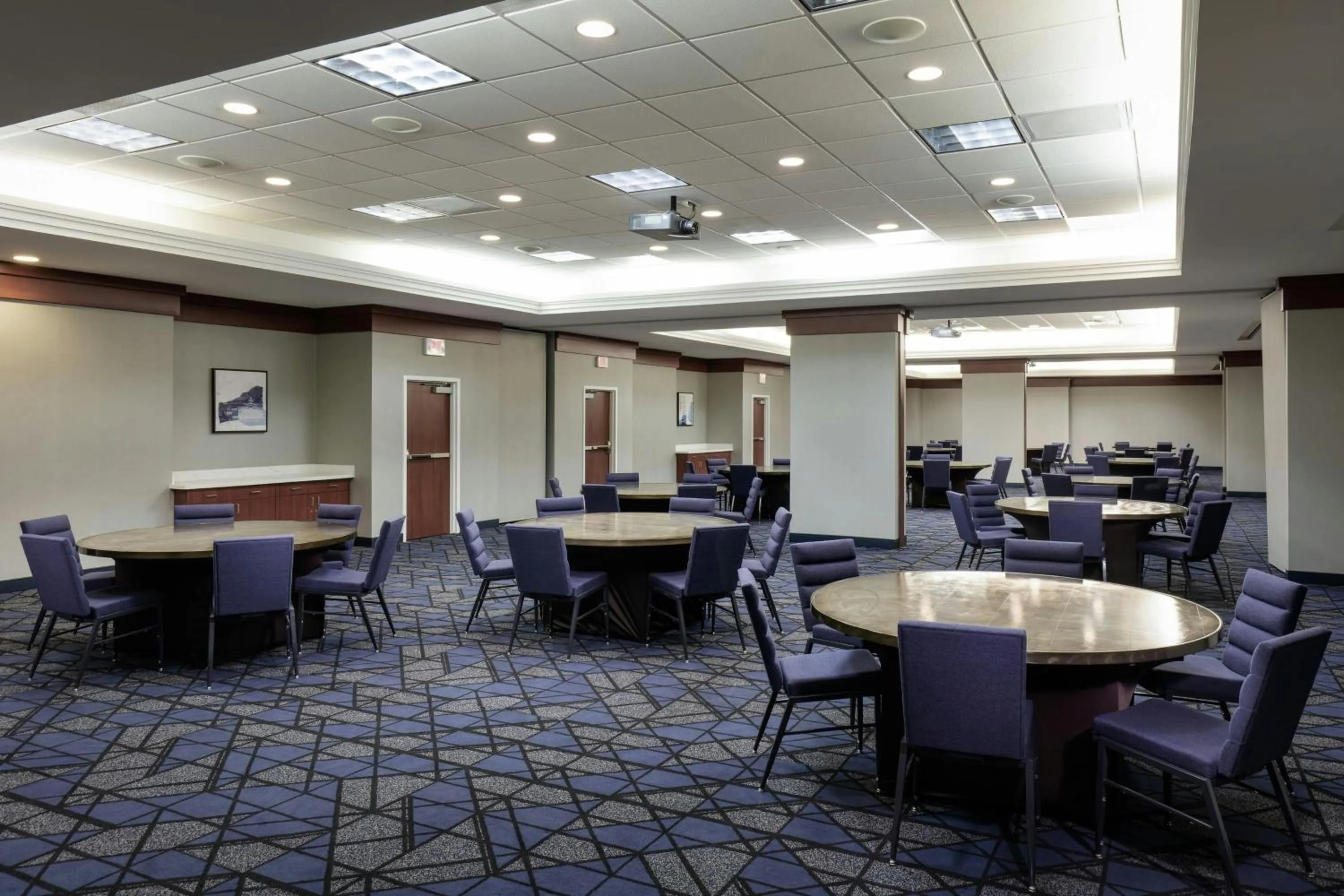 Meeting/conference room in Courtyard by Marriott Wichita at Old Town