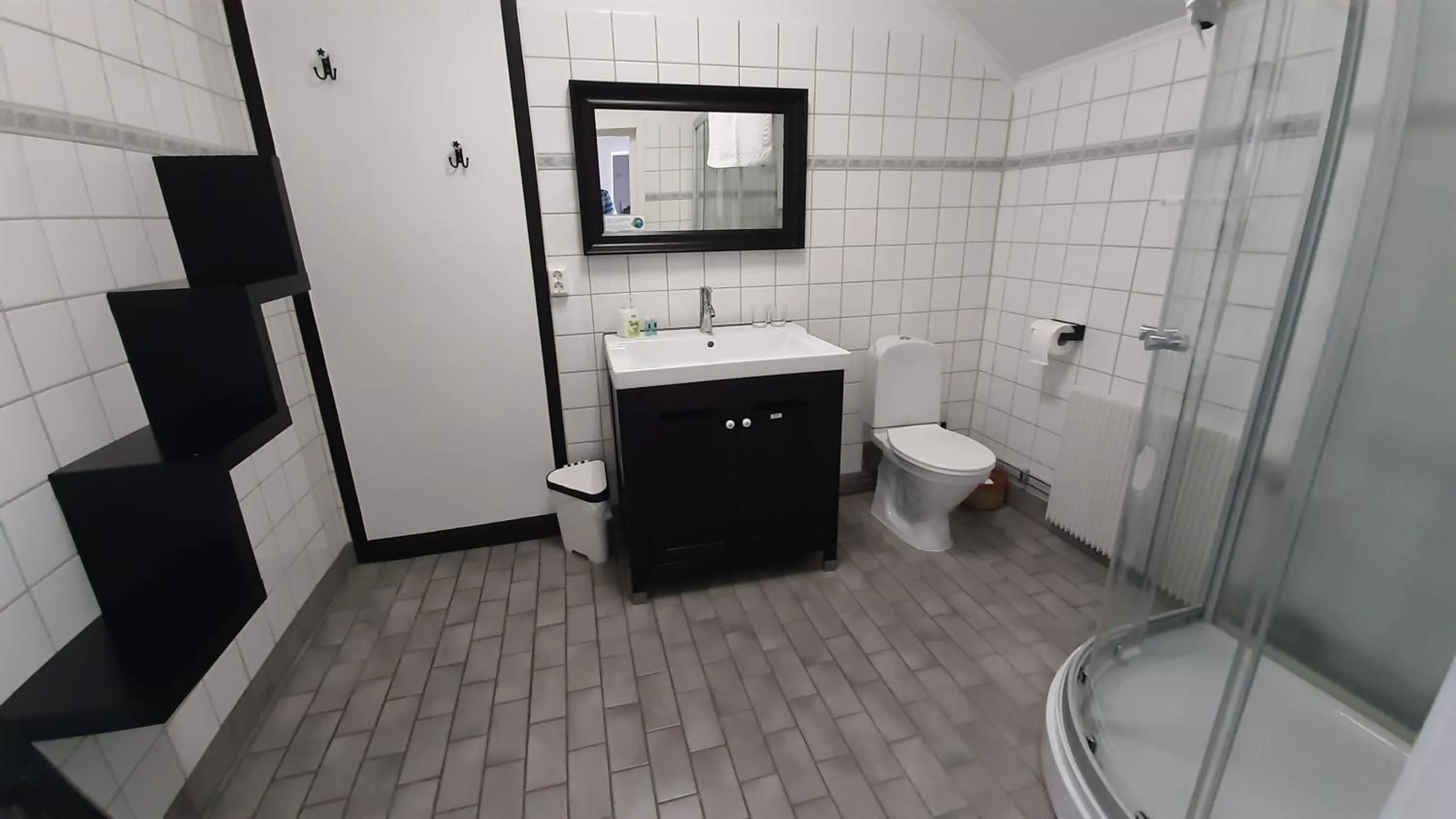 Shower in Geijersholms Herrgård