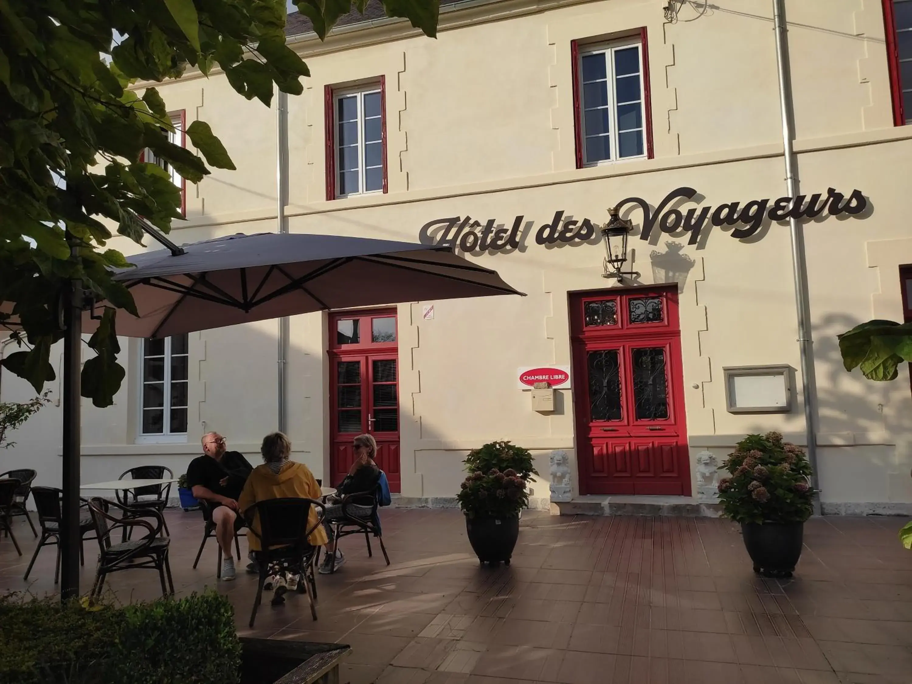 Hotel des Voyageurs Hotel des Voyageurs