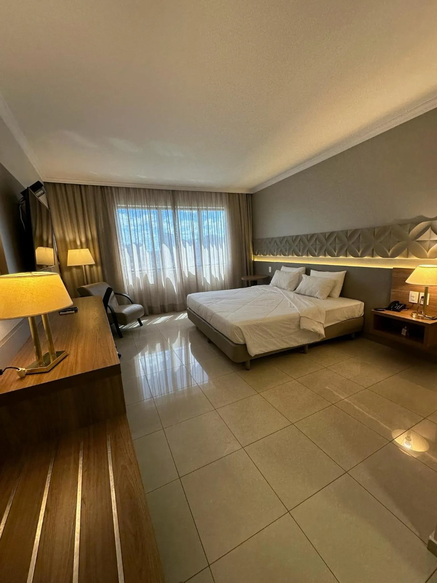 Bed in Hotel Saint Paul