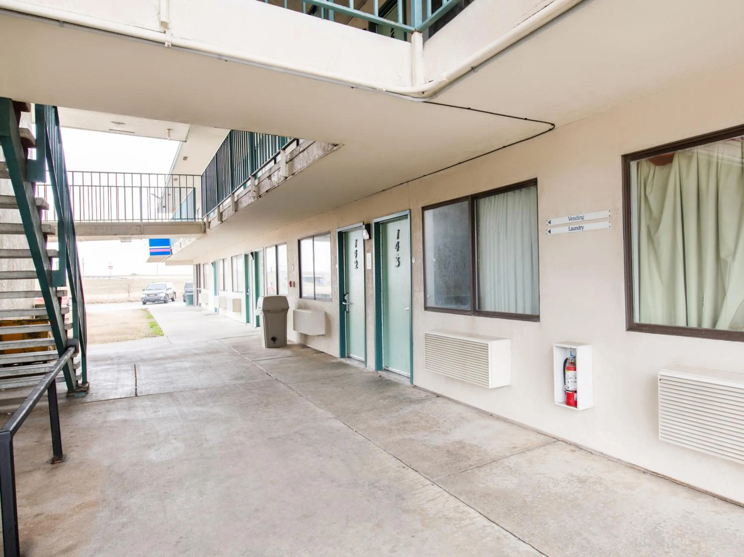 Facade/entrance in Regency Inn Tulsa