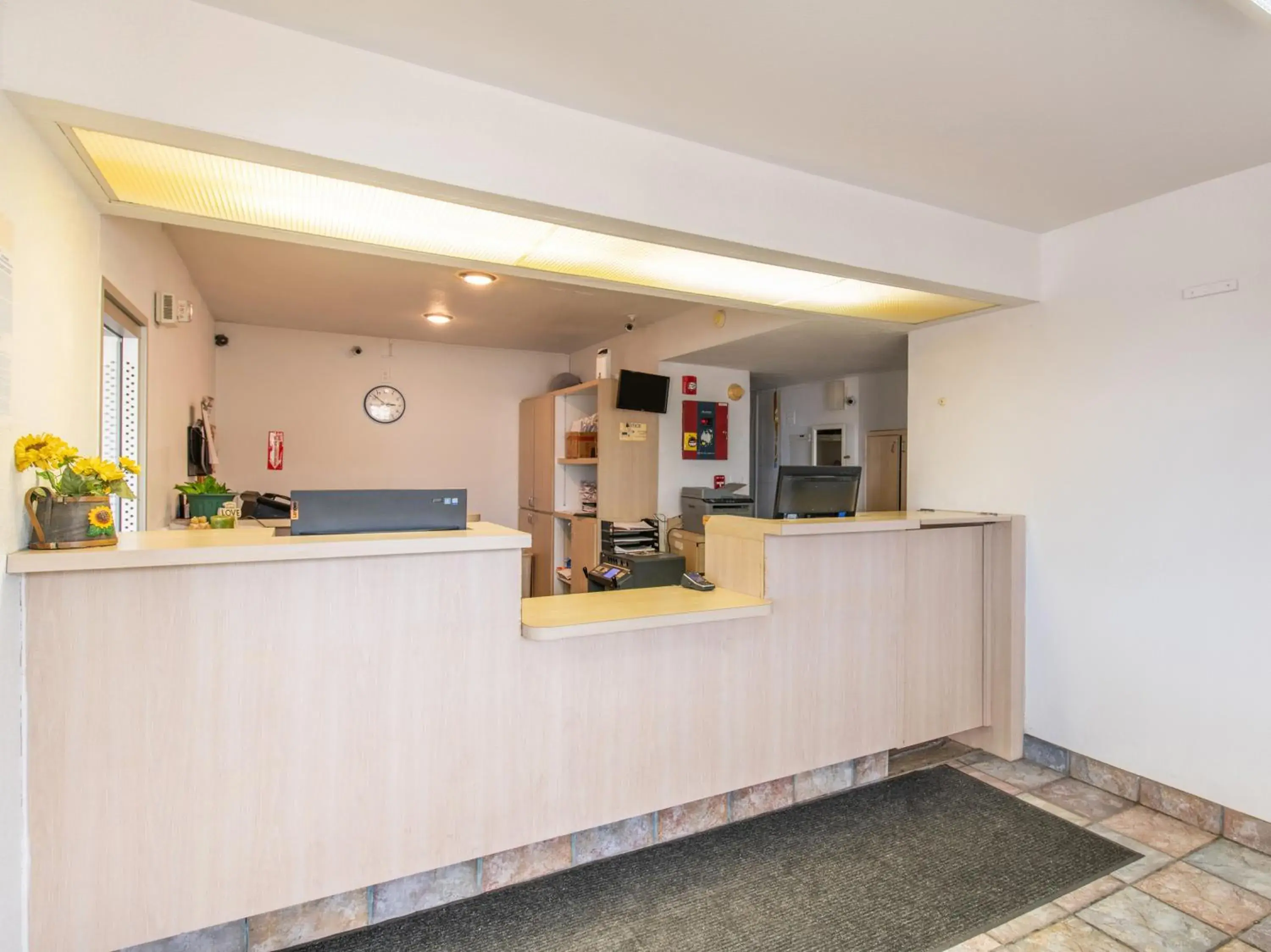 Regency Inn Tulsa Regency Inn Tulsa