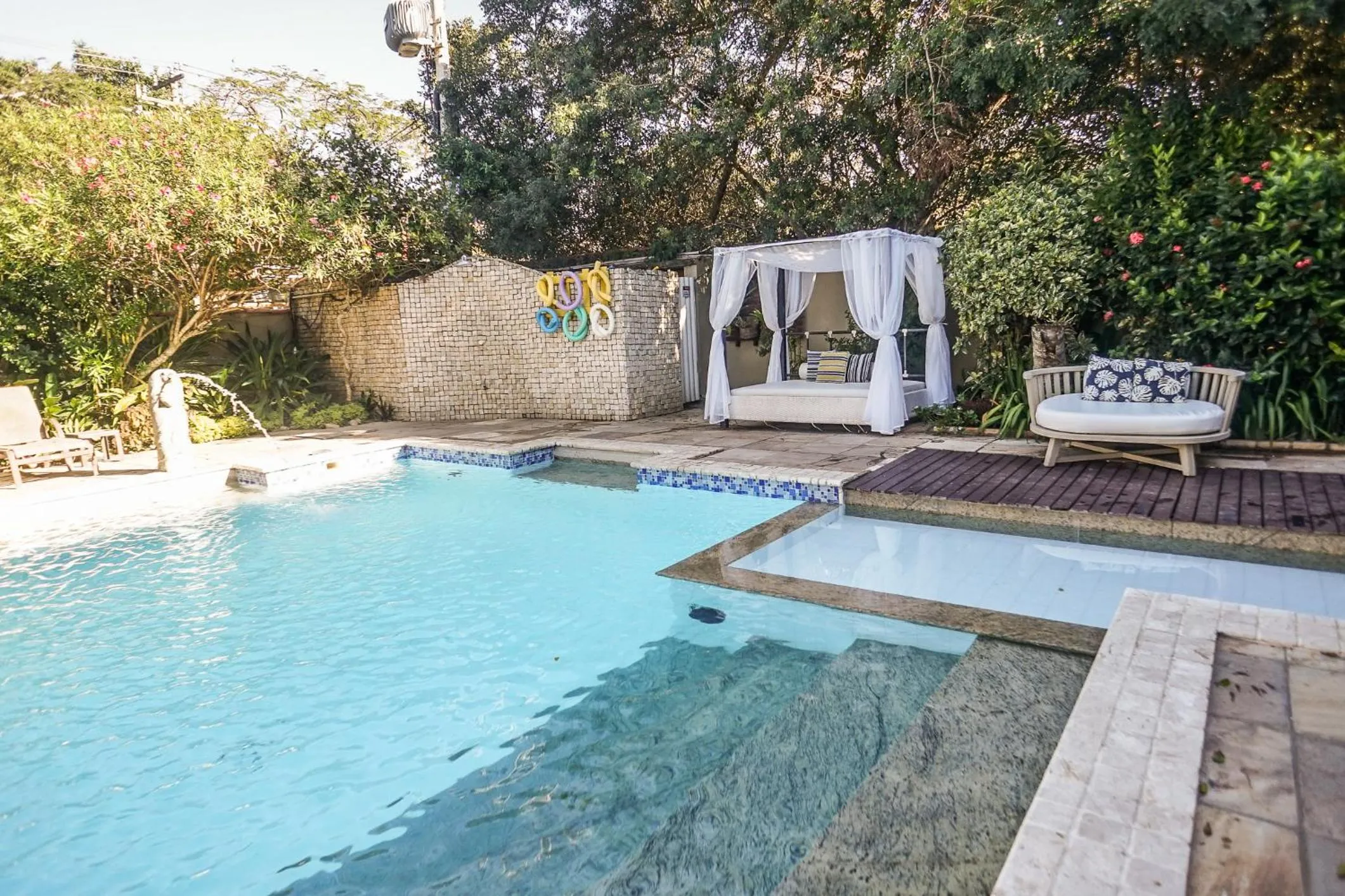 Swimming pool in Pousada Blue Marlin