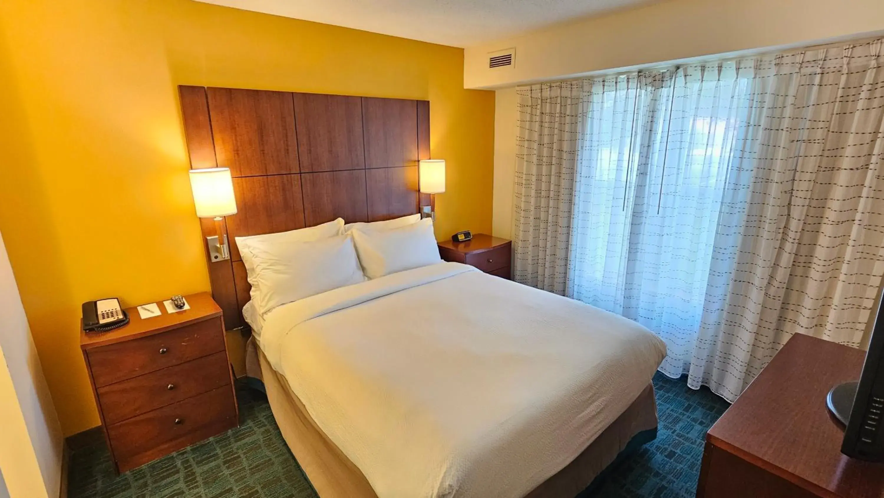 Two-Bedroom Suite in Residence Inn Indianapolis Fishers Two-Bedroom Suite in Residence Inn Indianapolis Fishers
