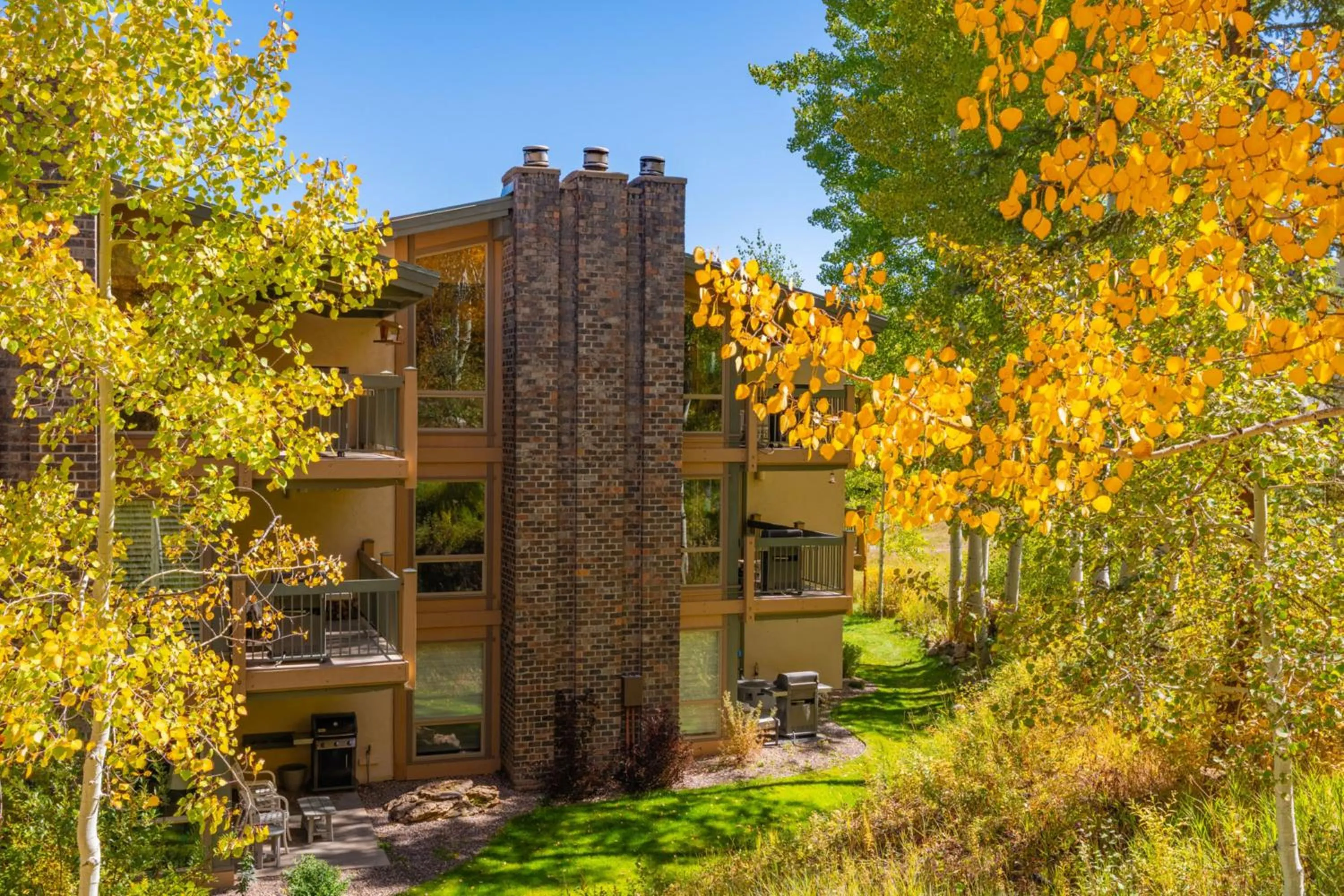 Property building in Top of the Village