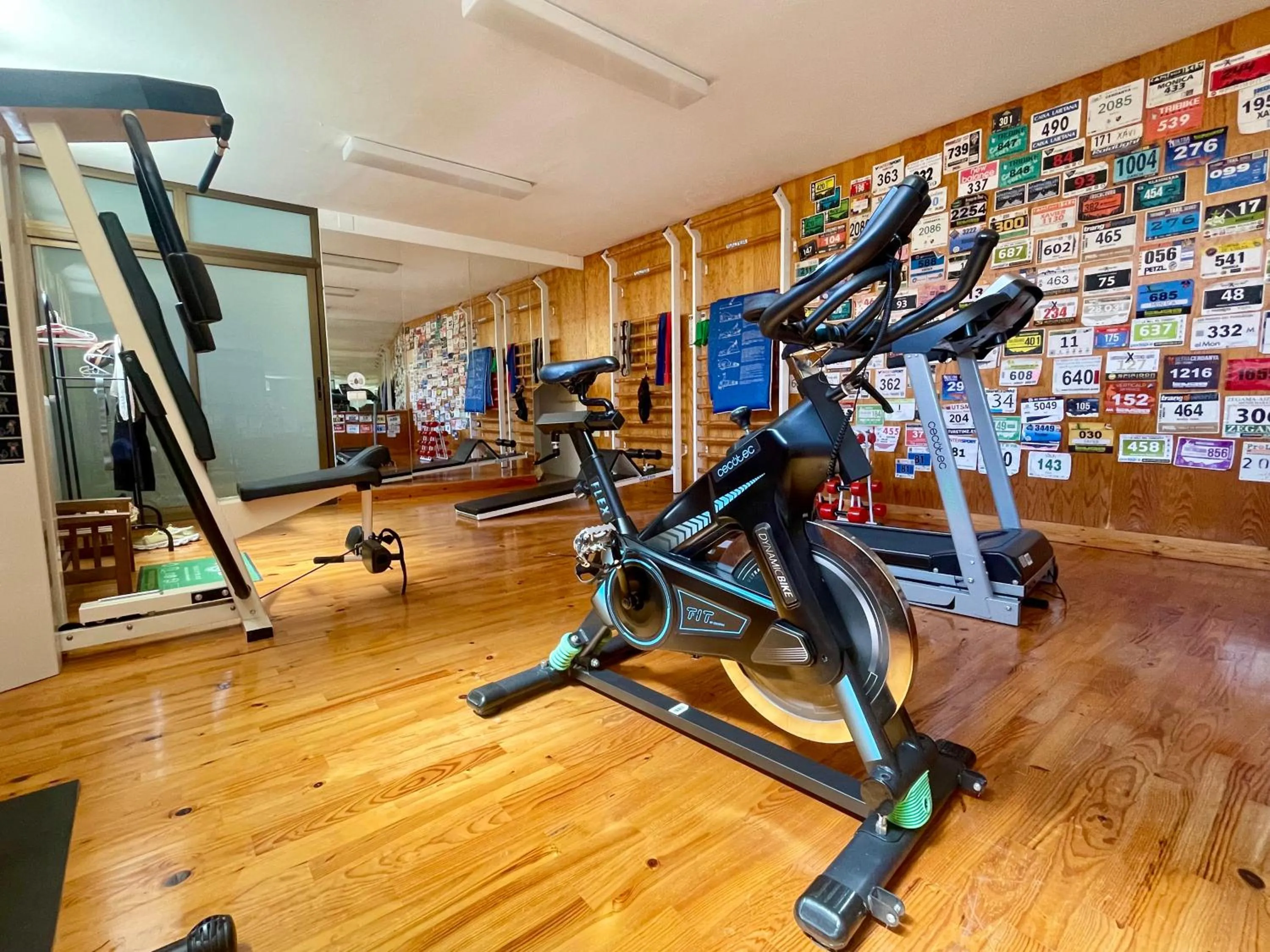 Fitness centre/facilities in Aparthotel les Corts