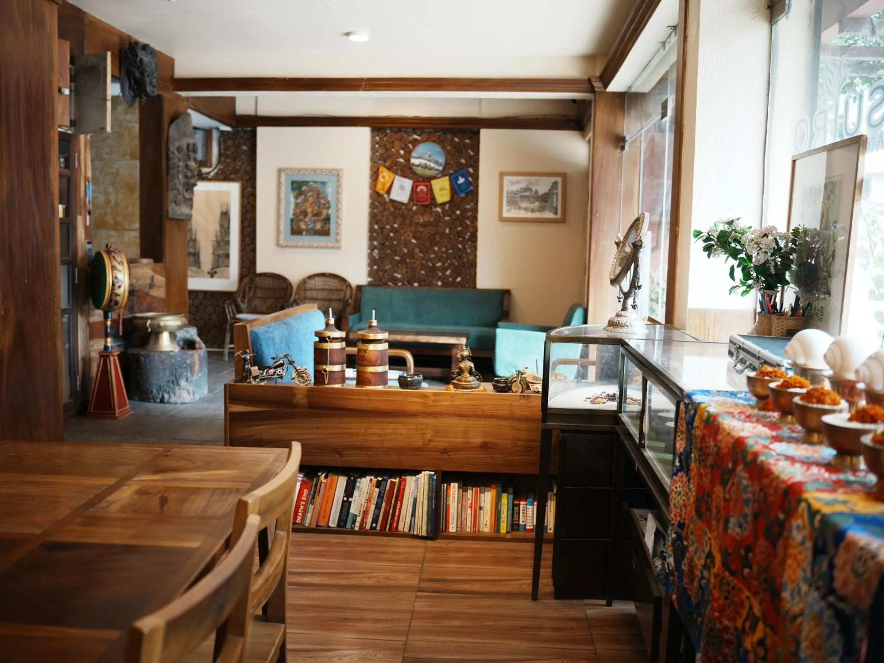 Restaurant/places to eat in Hotel Darwin
