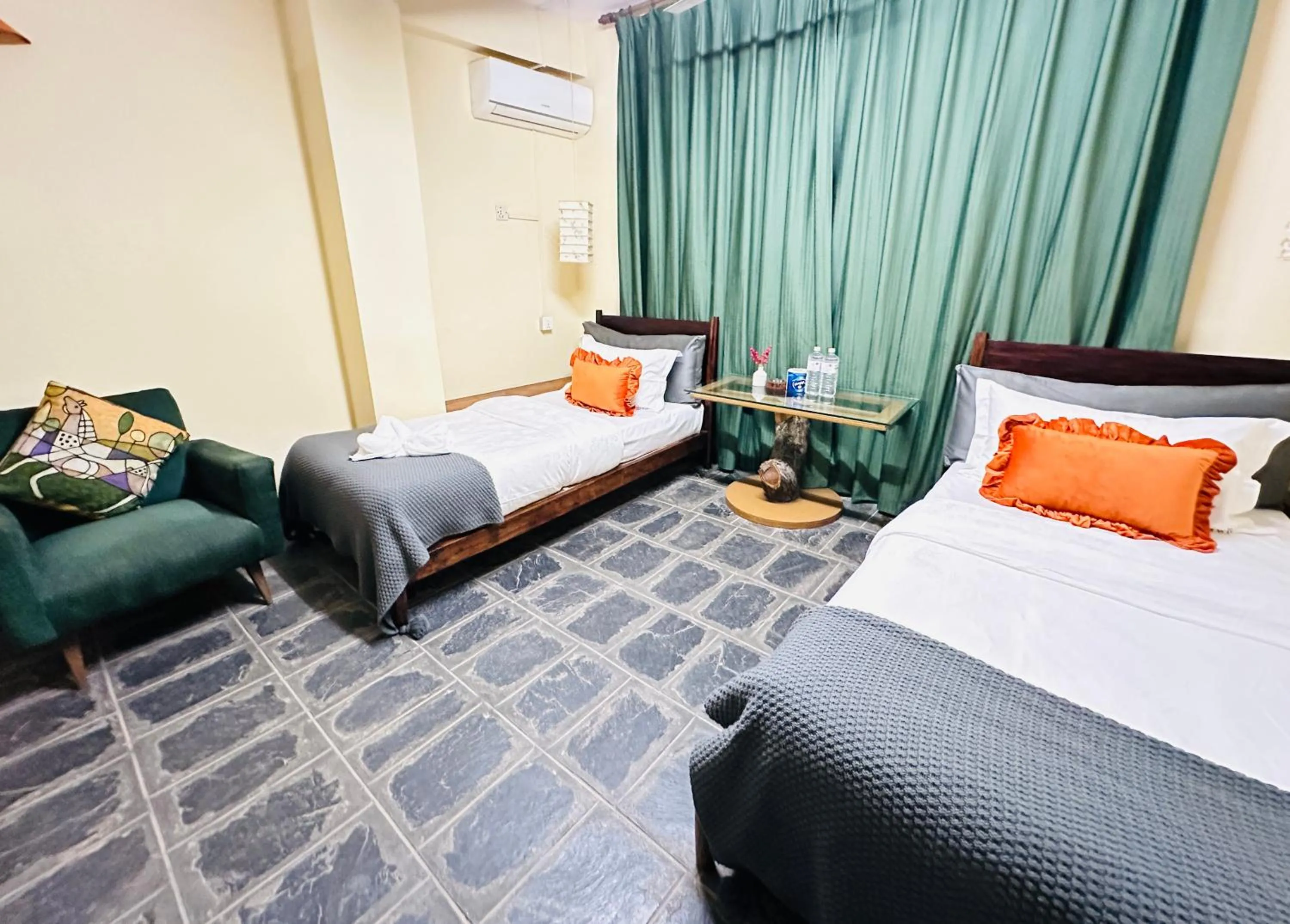 Bed in Hotel Darwin