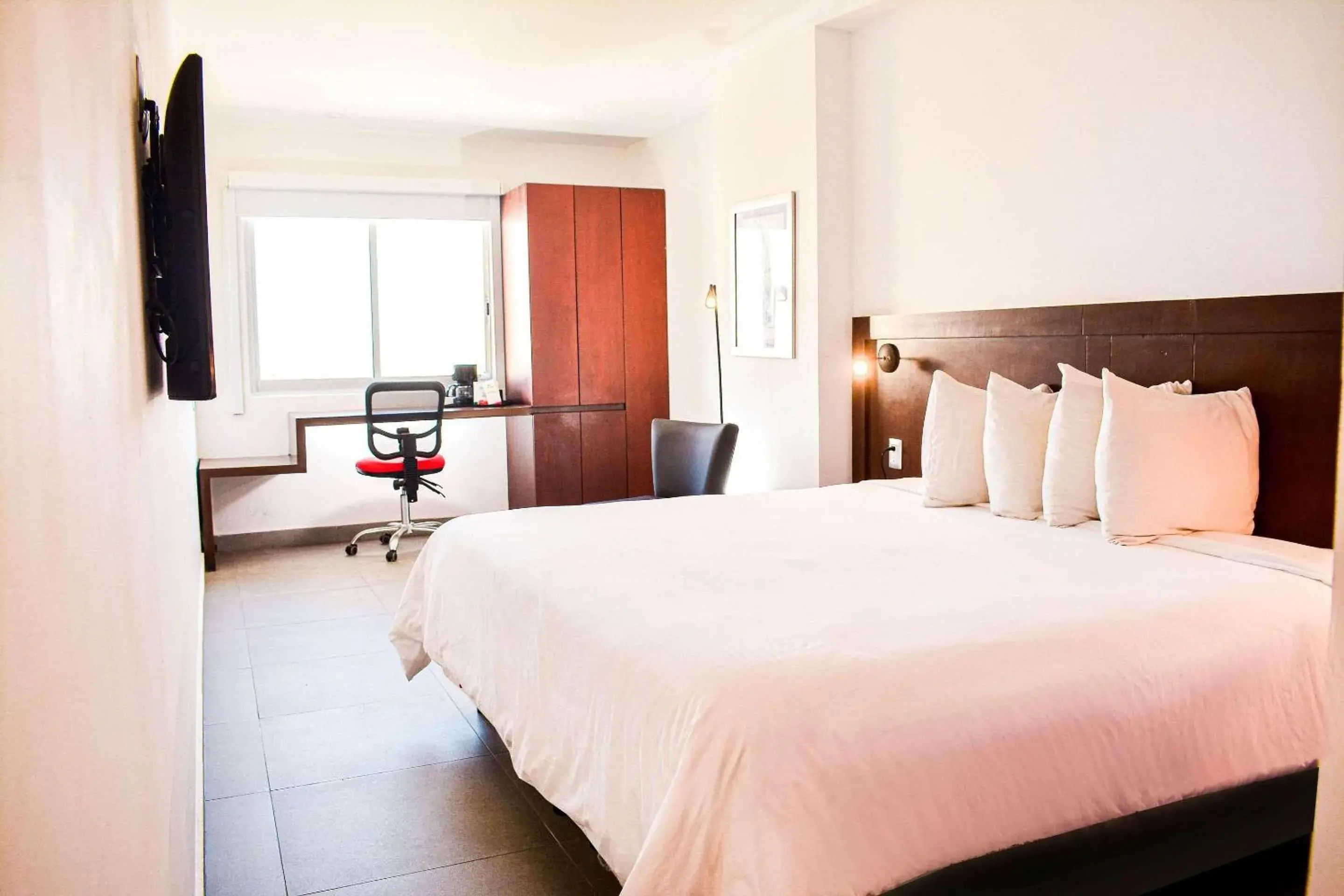 Bedroom, Bed in Park Inn by Radisson Mazatlan Bedroom, Bed in Park Inn by Radisson Mazatlan