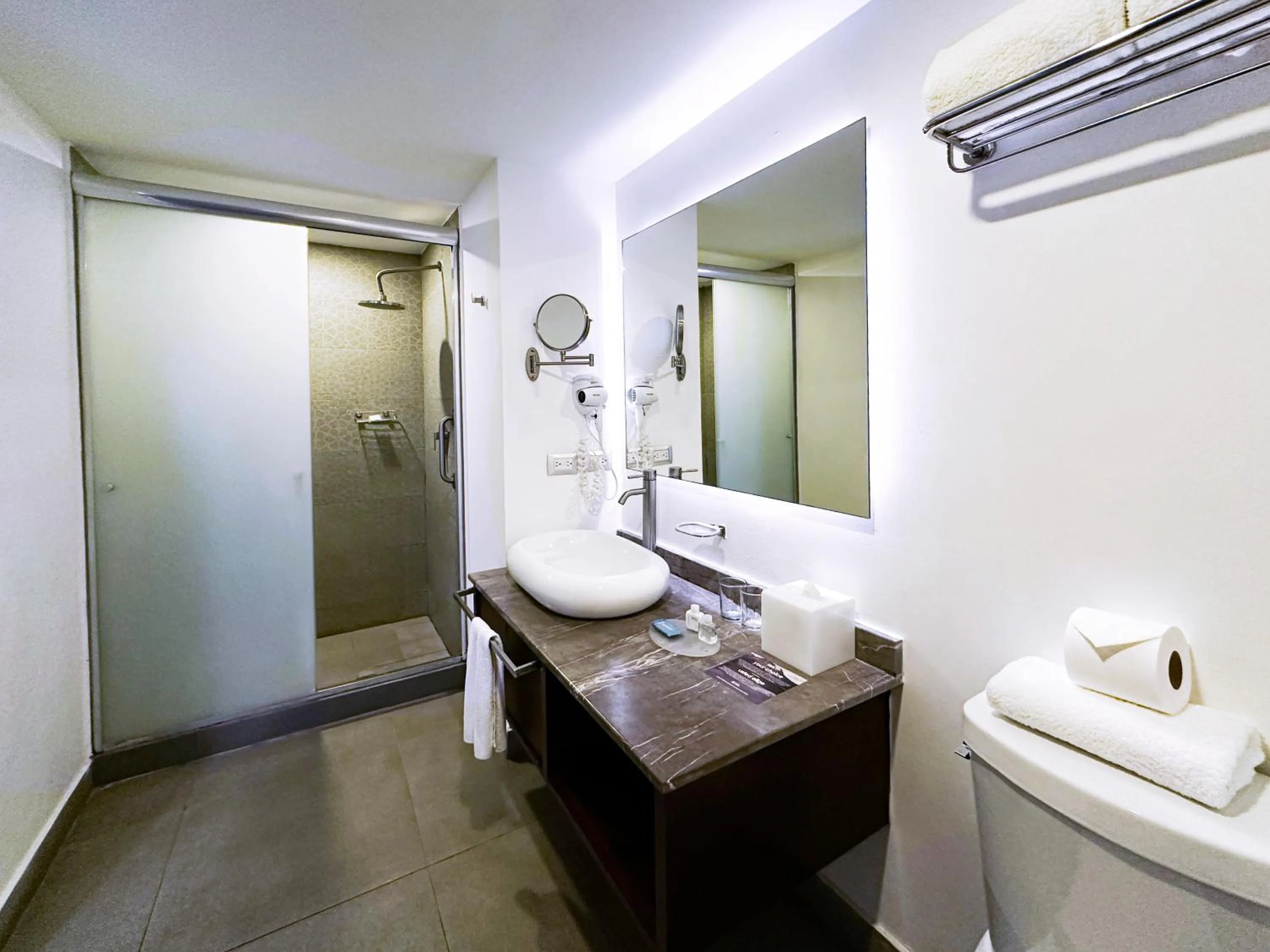 Bathroom in Park Inn by Radisson Mazatlan