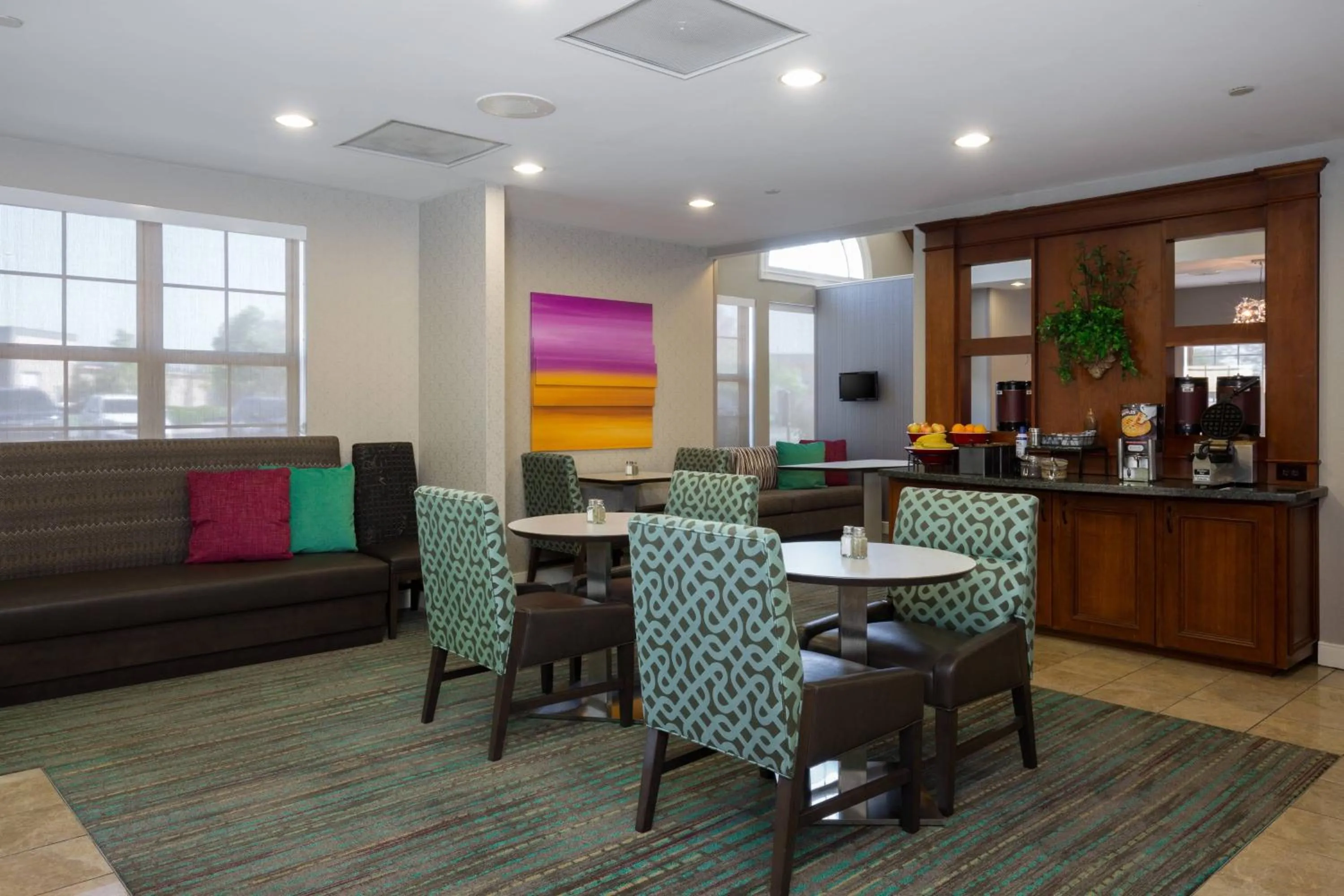 Breakfast in Residence Inn Kansas City Olathe