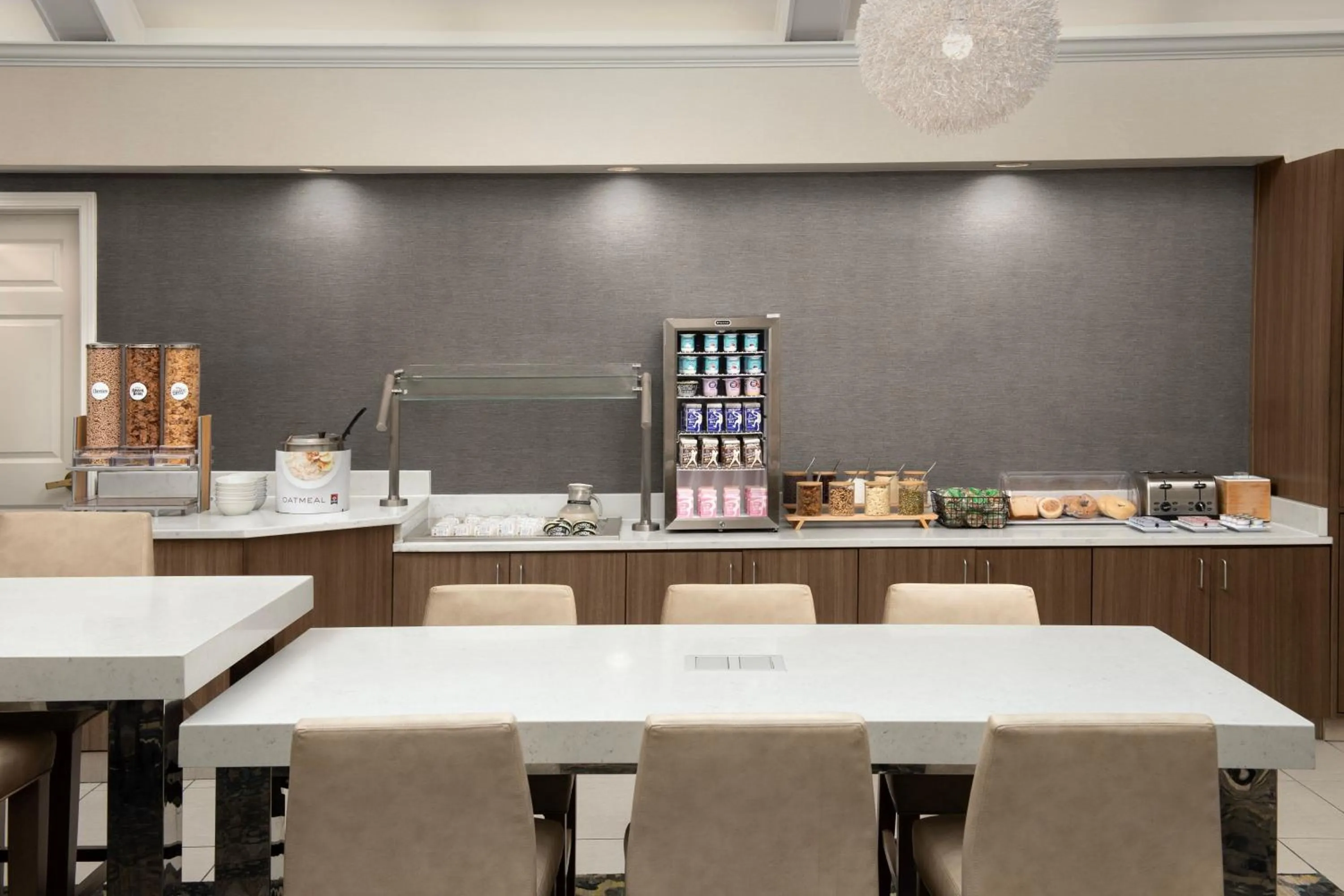 Breakfast in Residence Inn Kansas City Overland Park