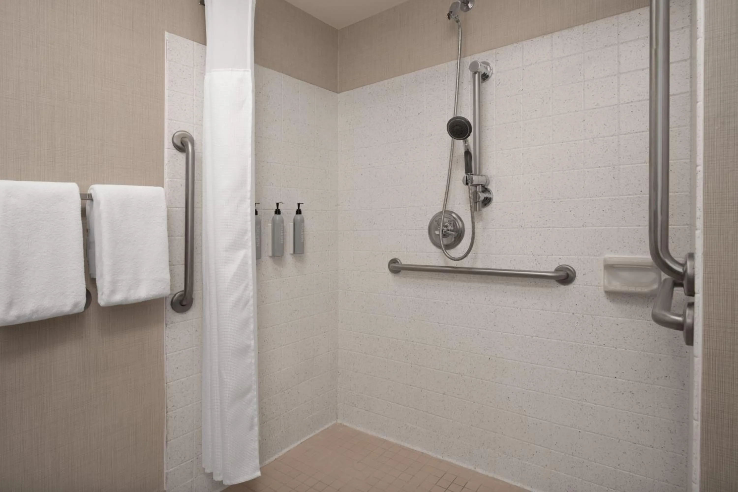 Bathroom in Residence Inn Kansas City Overland Park
