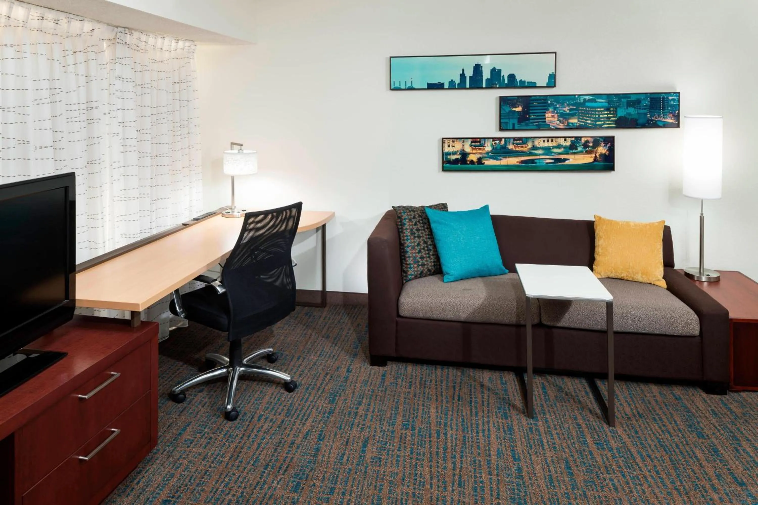 Living room in Residence Inn Kansas City Overland Park