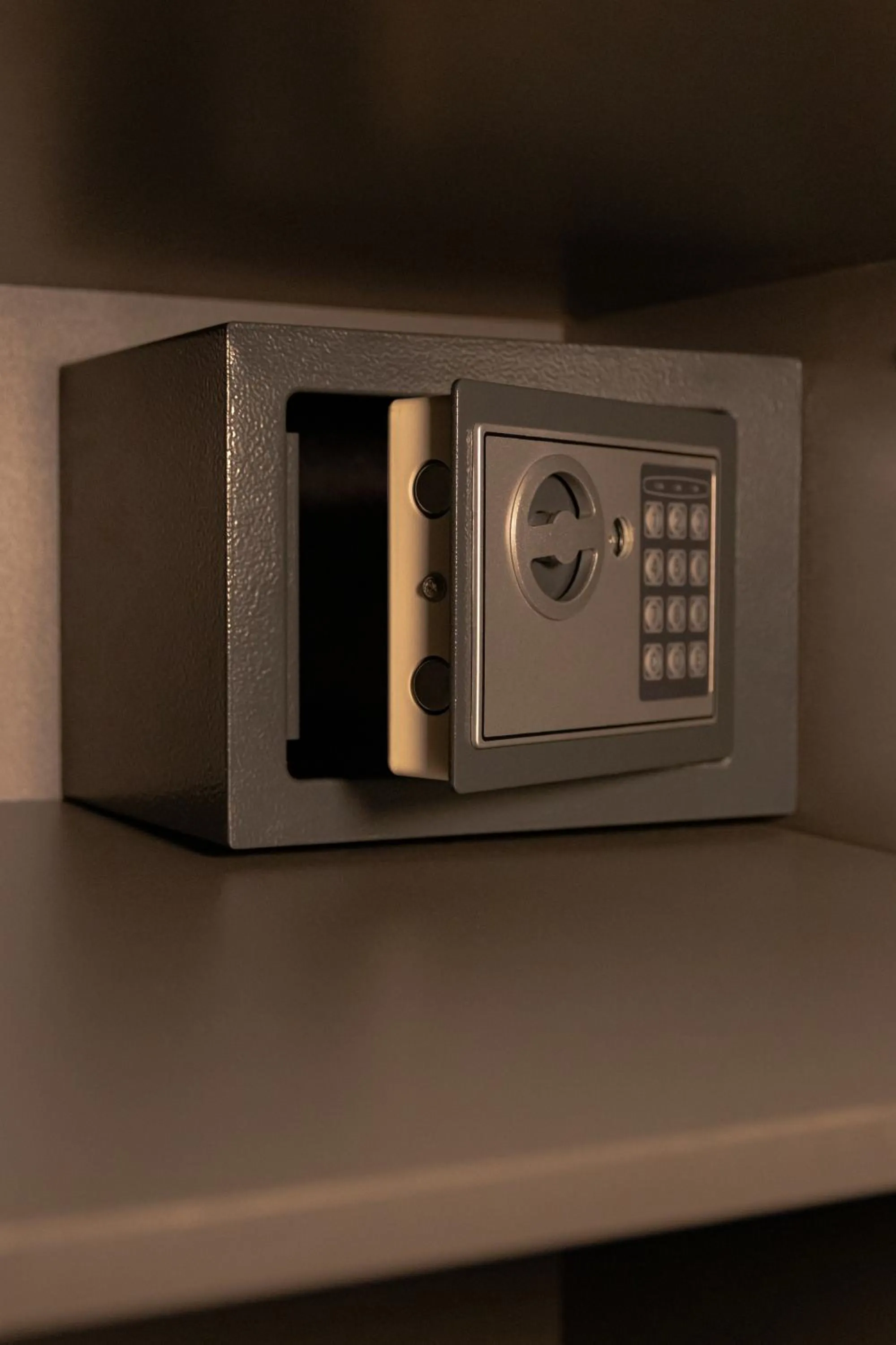 safe in Duomo Luxury Suites