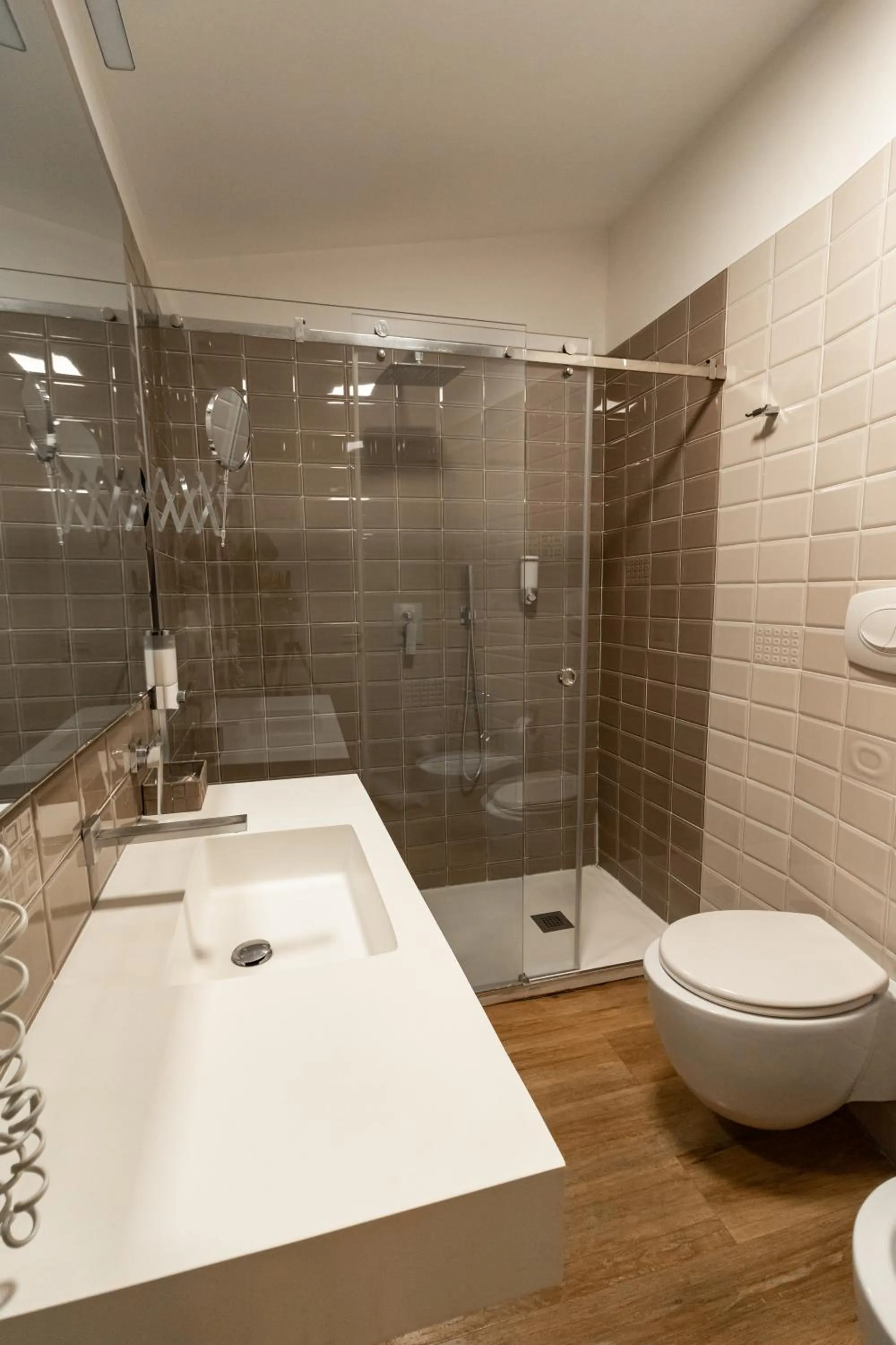 Shower in Duomo Luxury Suites