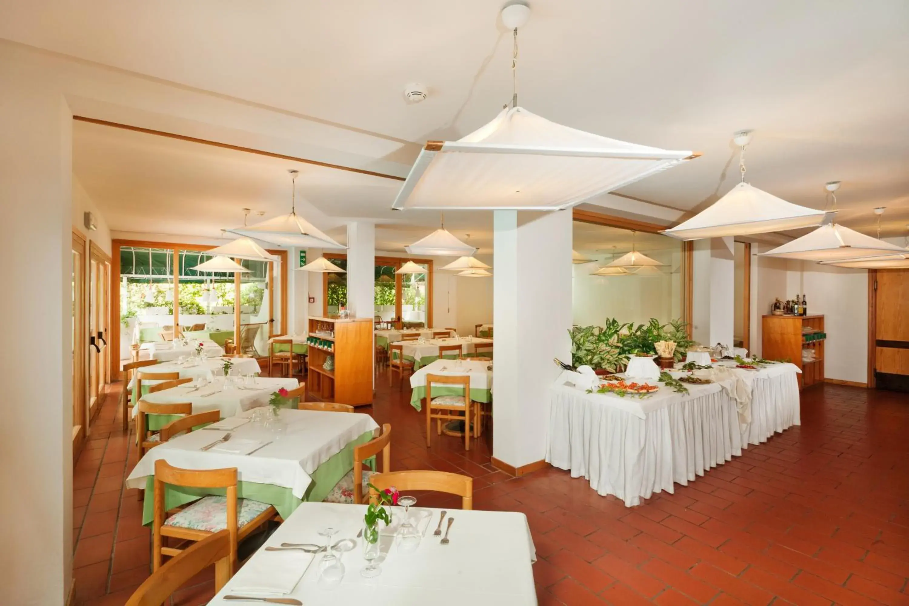 Restaurant/places to eat in Hotel Kyrie Isole Tremiti Restaurant/places to eat in Hotel Kyrie Isole Tremiti