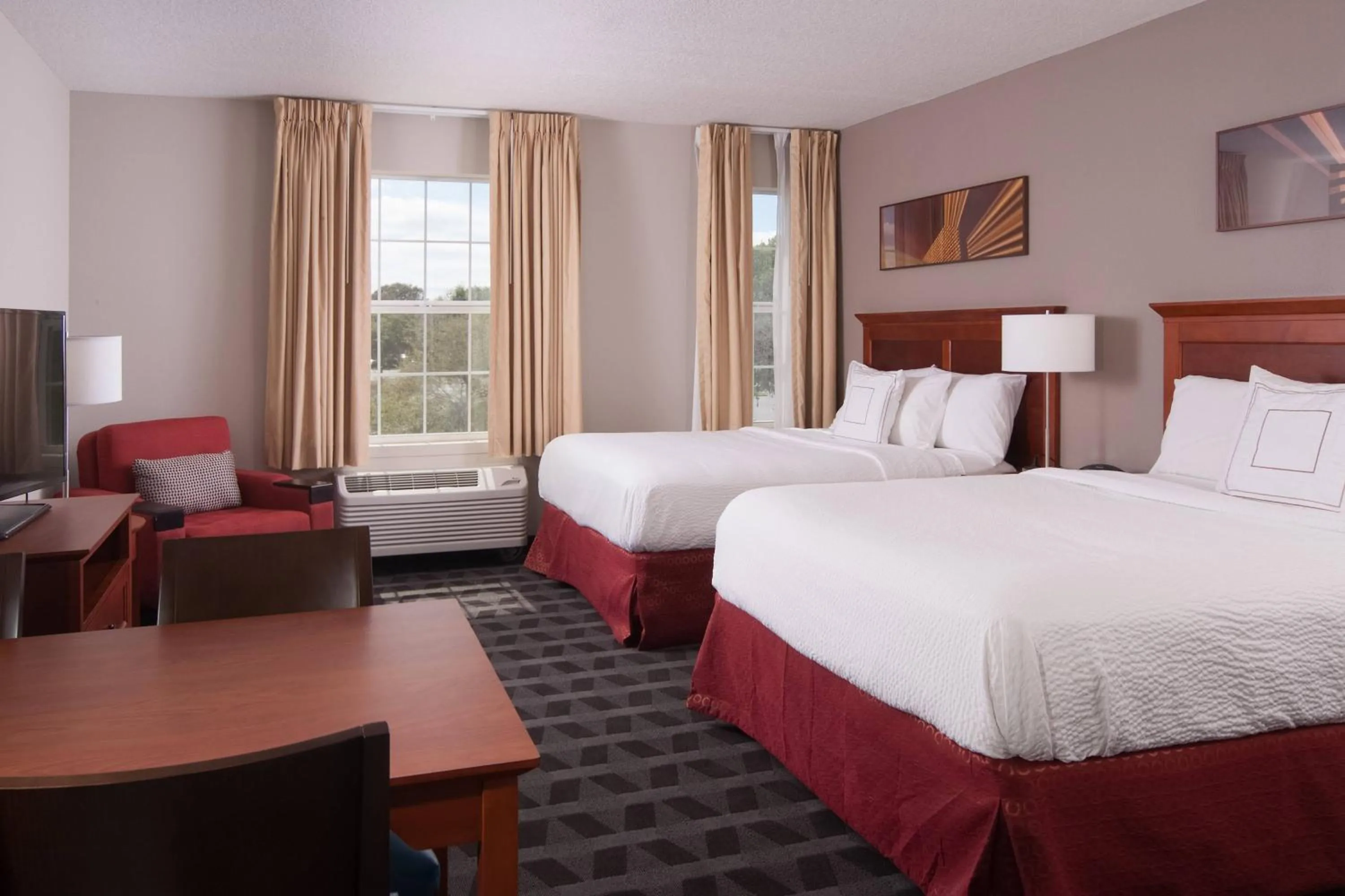 Photo of the whole room, Bed in TownePlace Suites The Villages