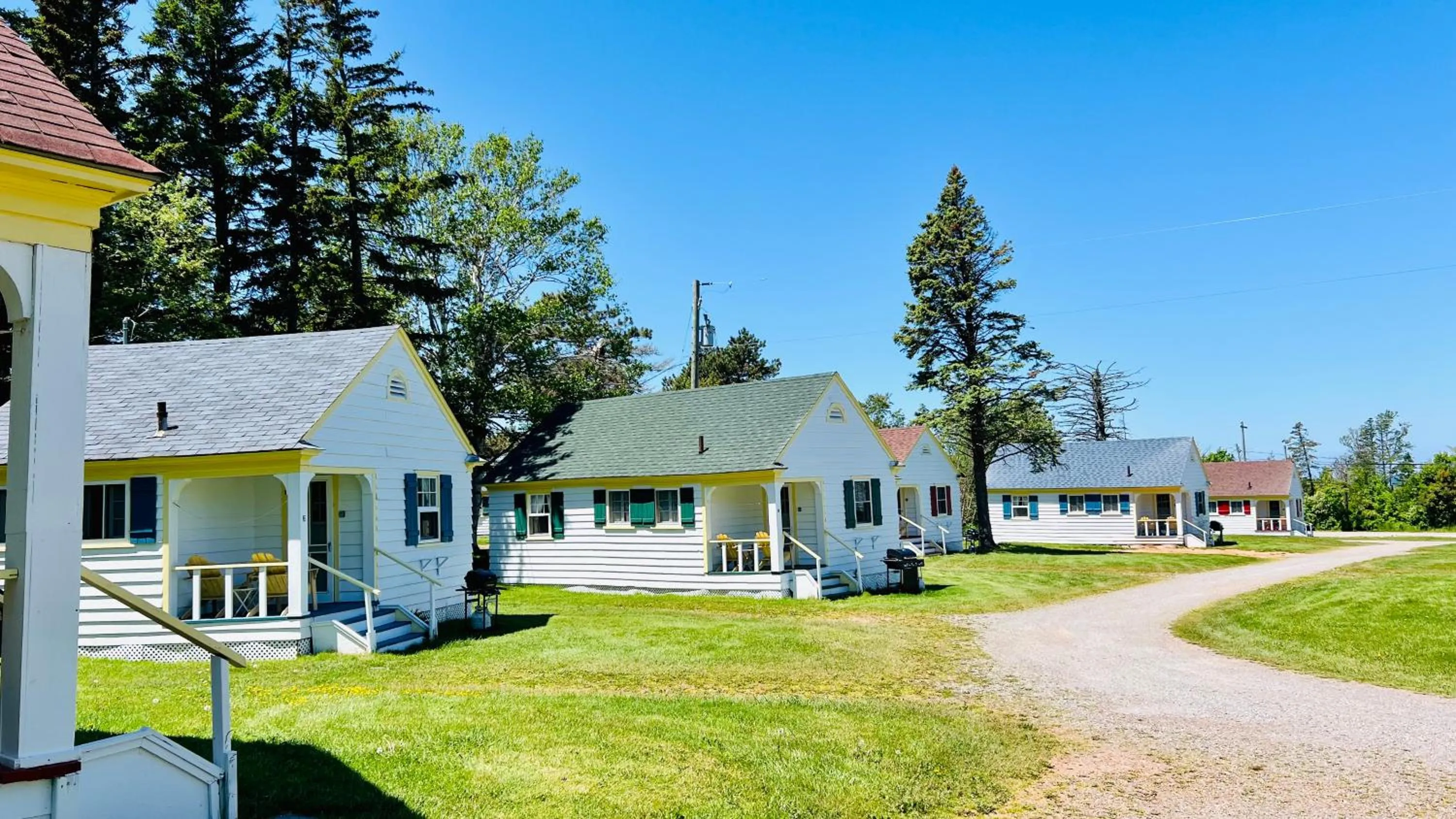 Property building in Green Gables Bungalow Court