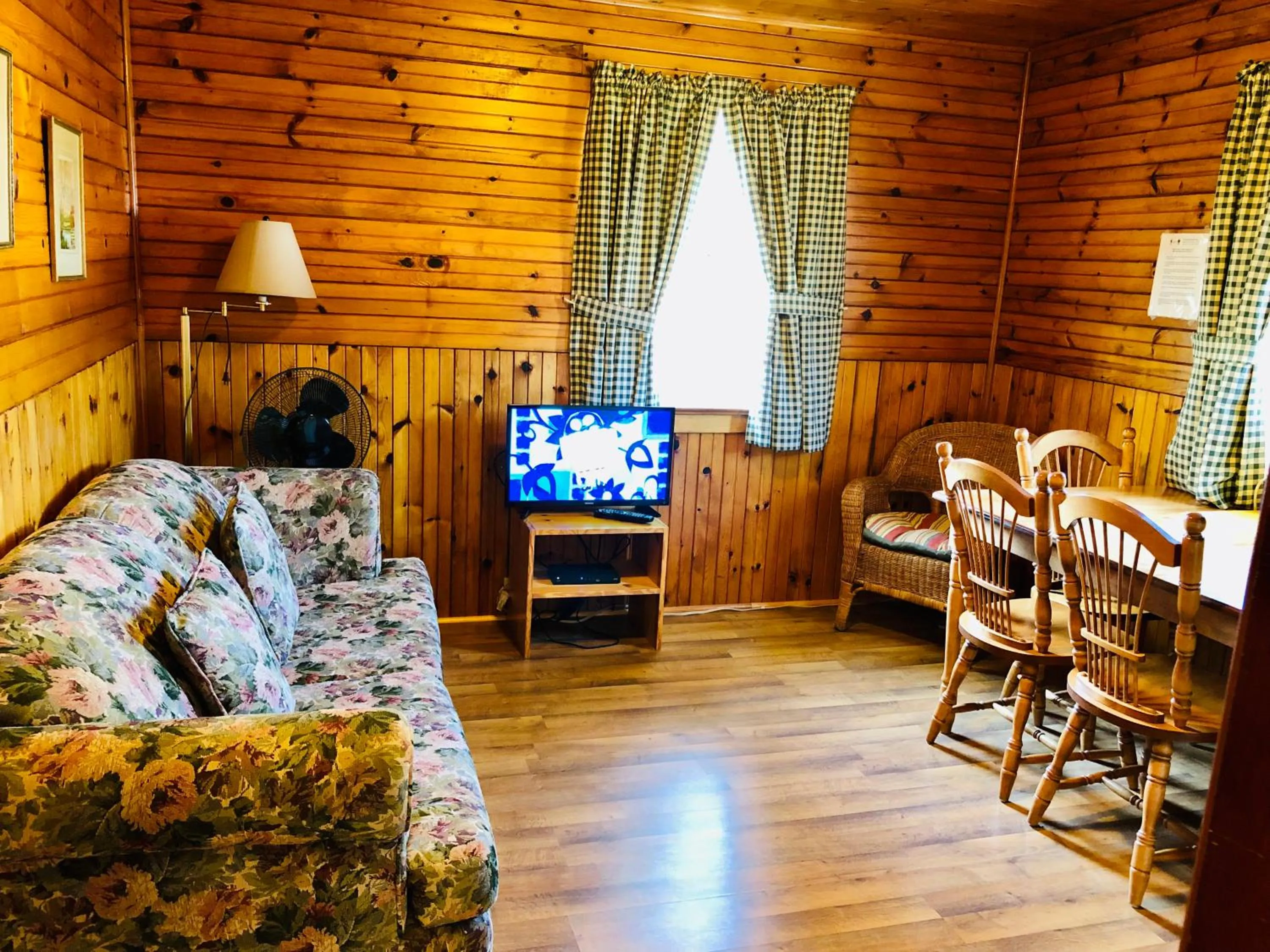 Living room in Green Gables Bungalow Court