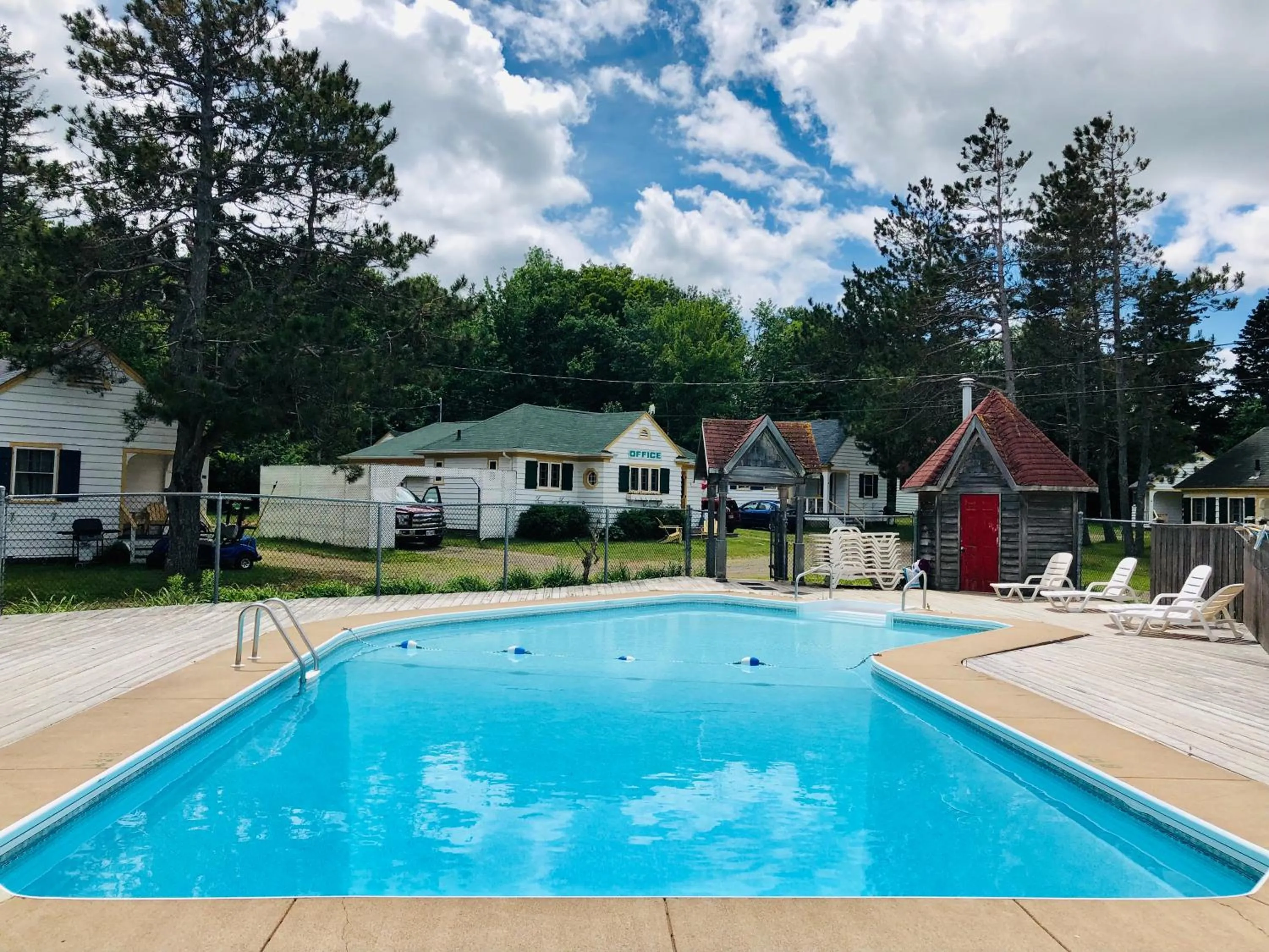 Property building in Green Gables Bungalow Court