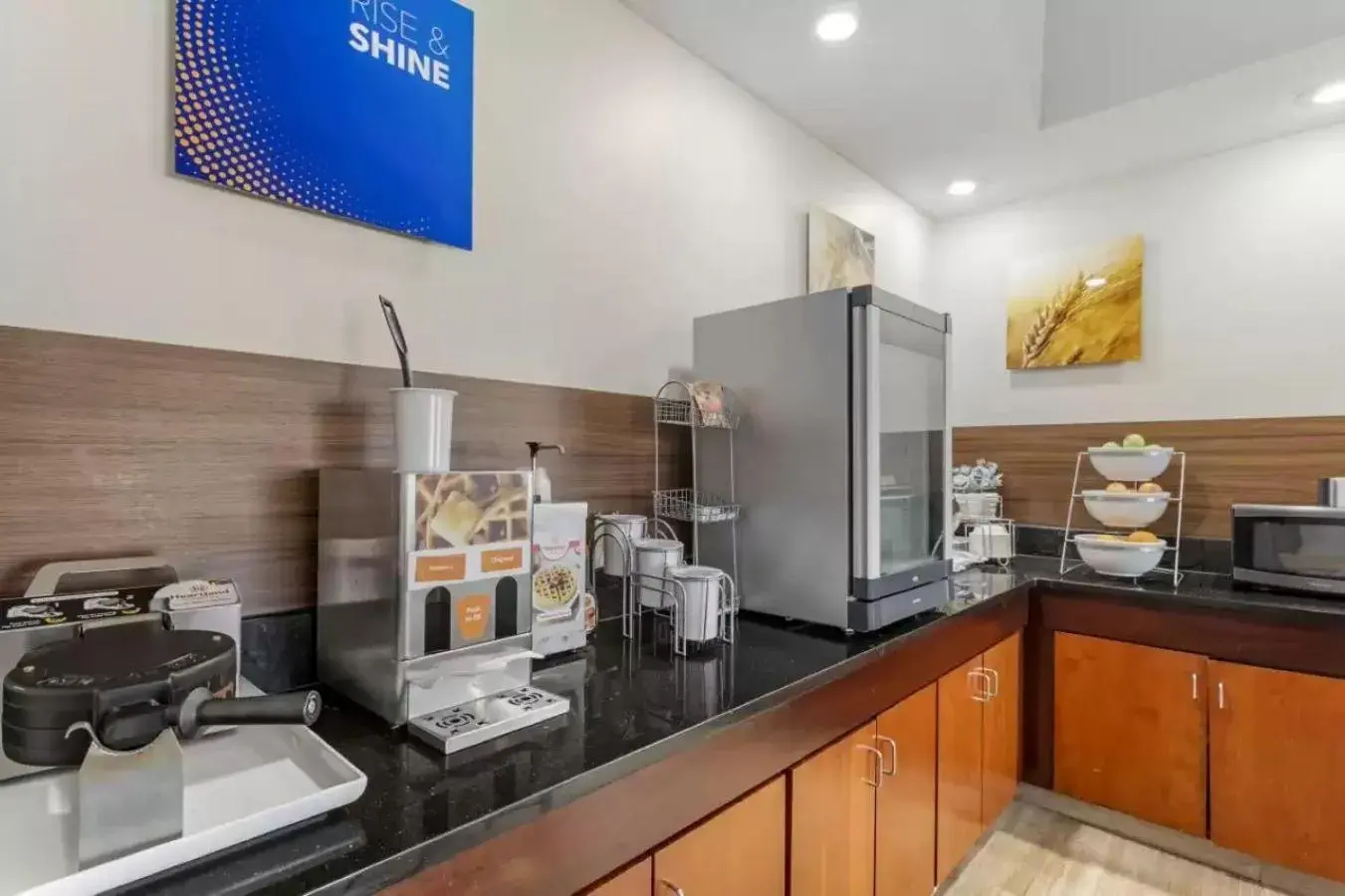 Breakfast in Comfort Inn & Suites Corbin North Breakfast in Comfort Inn & Suites Corbin North